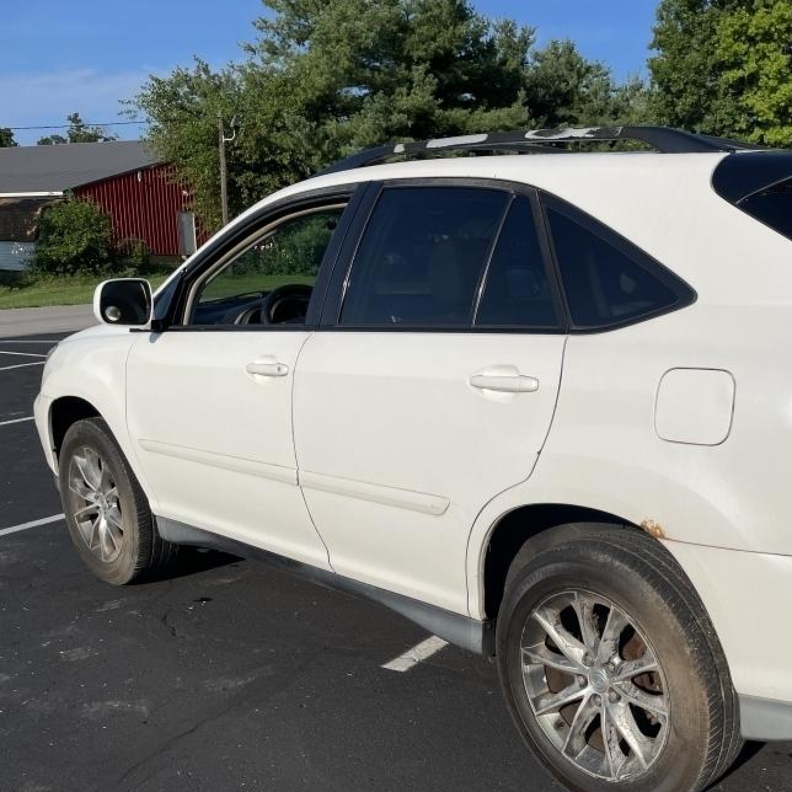 2005 Lexus Rx 330   White vin: 2T2HA31U95C074397