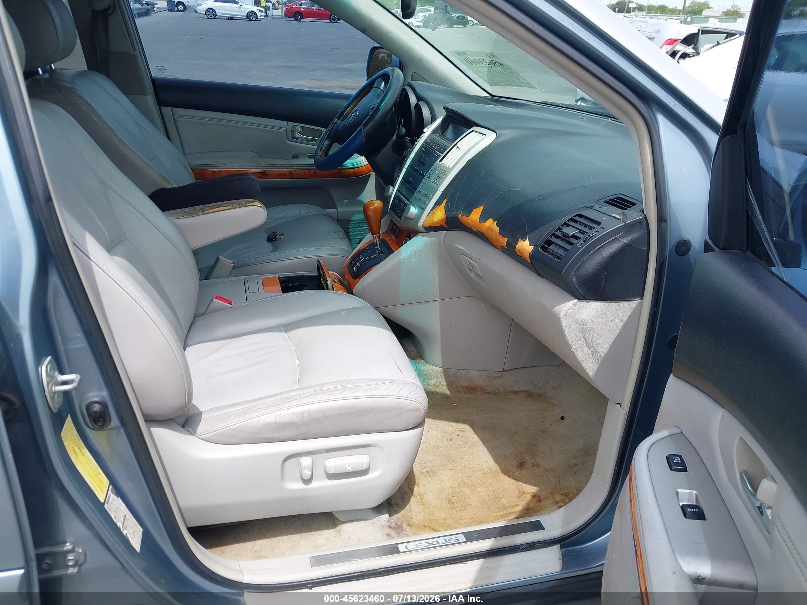 2005 Lexus Rx 330   Light Blue vin: 2T2HA31U95C078790