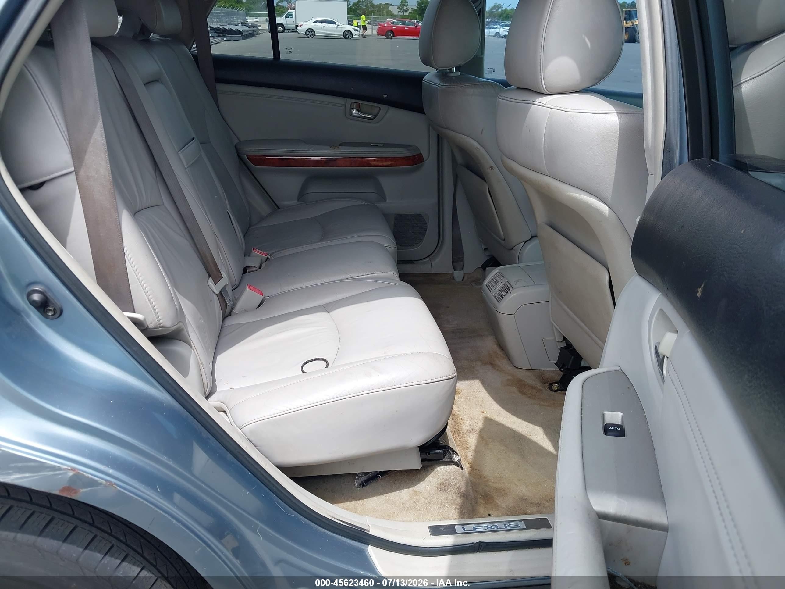 2005 Lexus Rx 330   Light Blue vin: 2T2HA31U95C078790