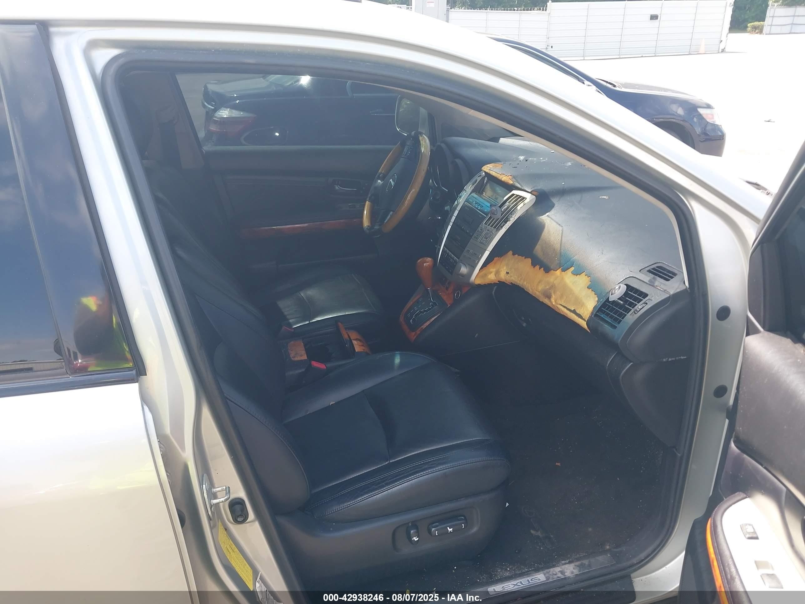 2005 Lexus Rx 330   Серебряный vin: 2T2HA31U95C087263