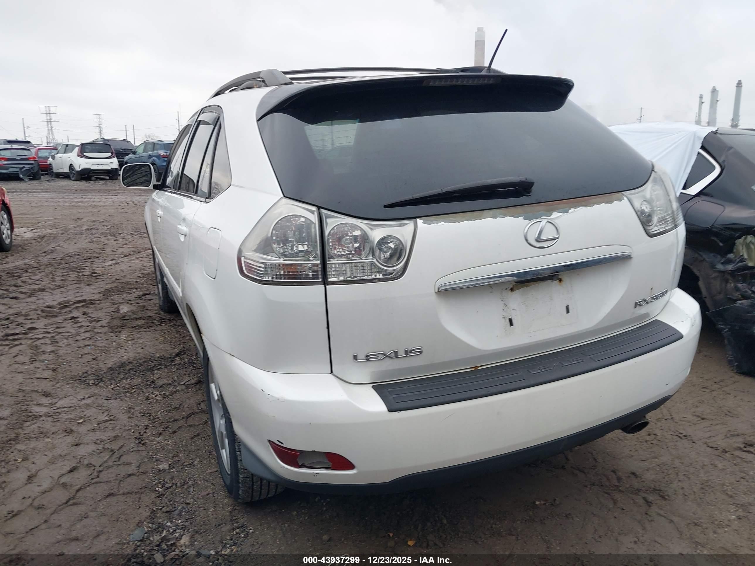 2005 Lexus Rx 330   White vin: 2T2HA31UX5C062355