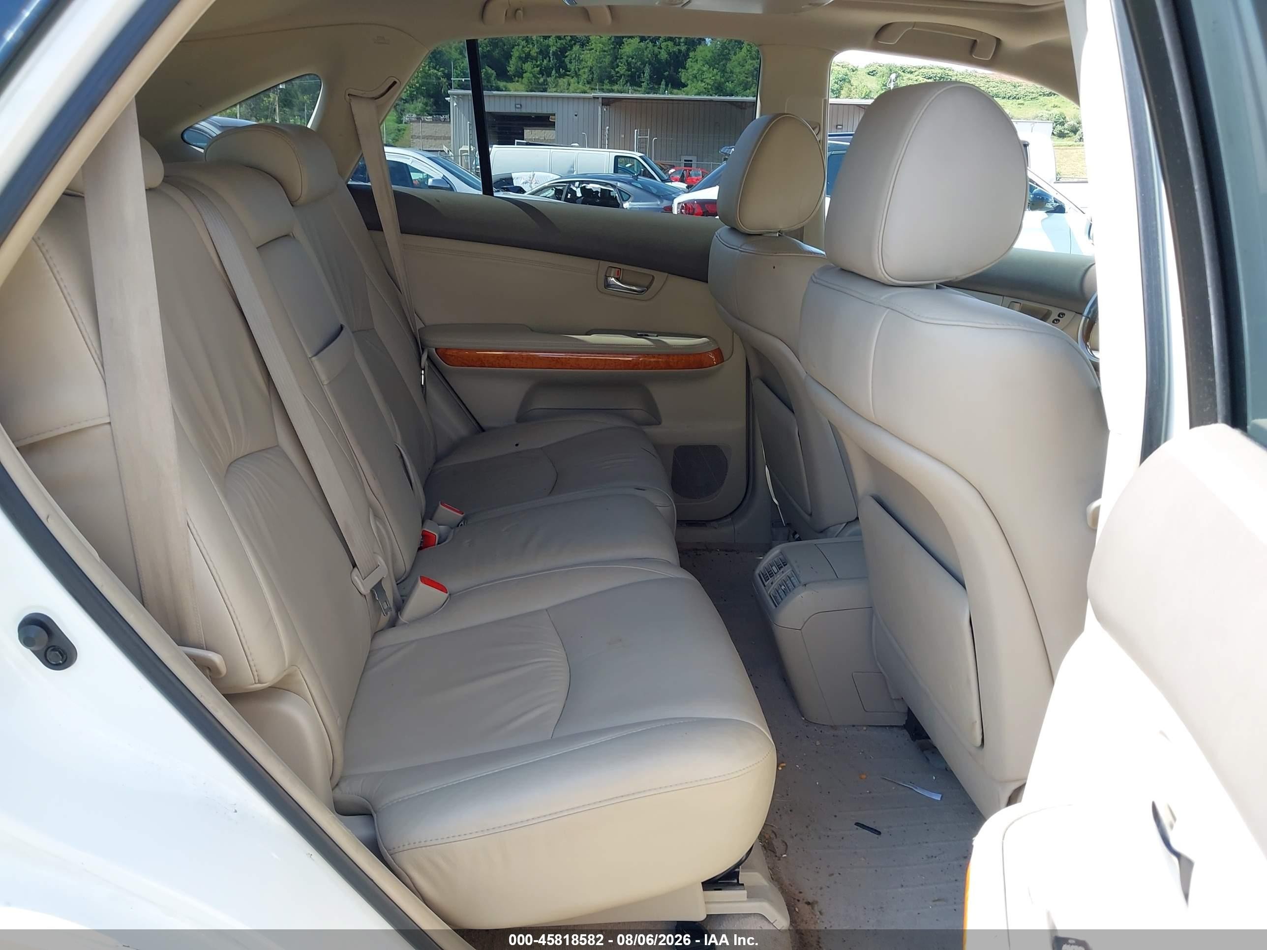 2006 Lexus Rx 330   White vin: 2T2HA31UX6C105643