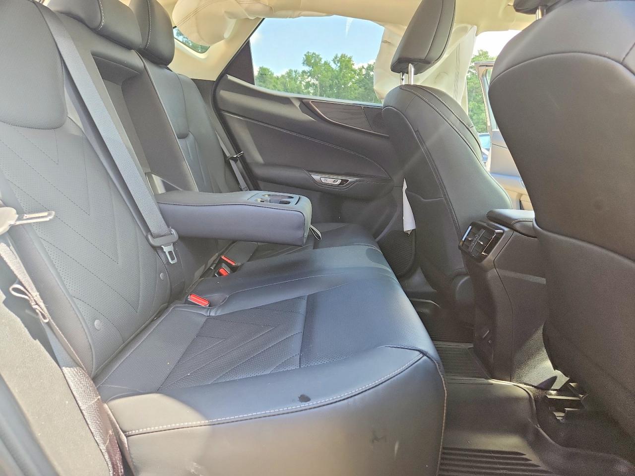 2023 Lexus Nx 350 Silver vin: 2T2HGCEZ0PC021062