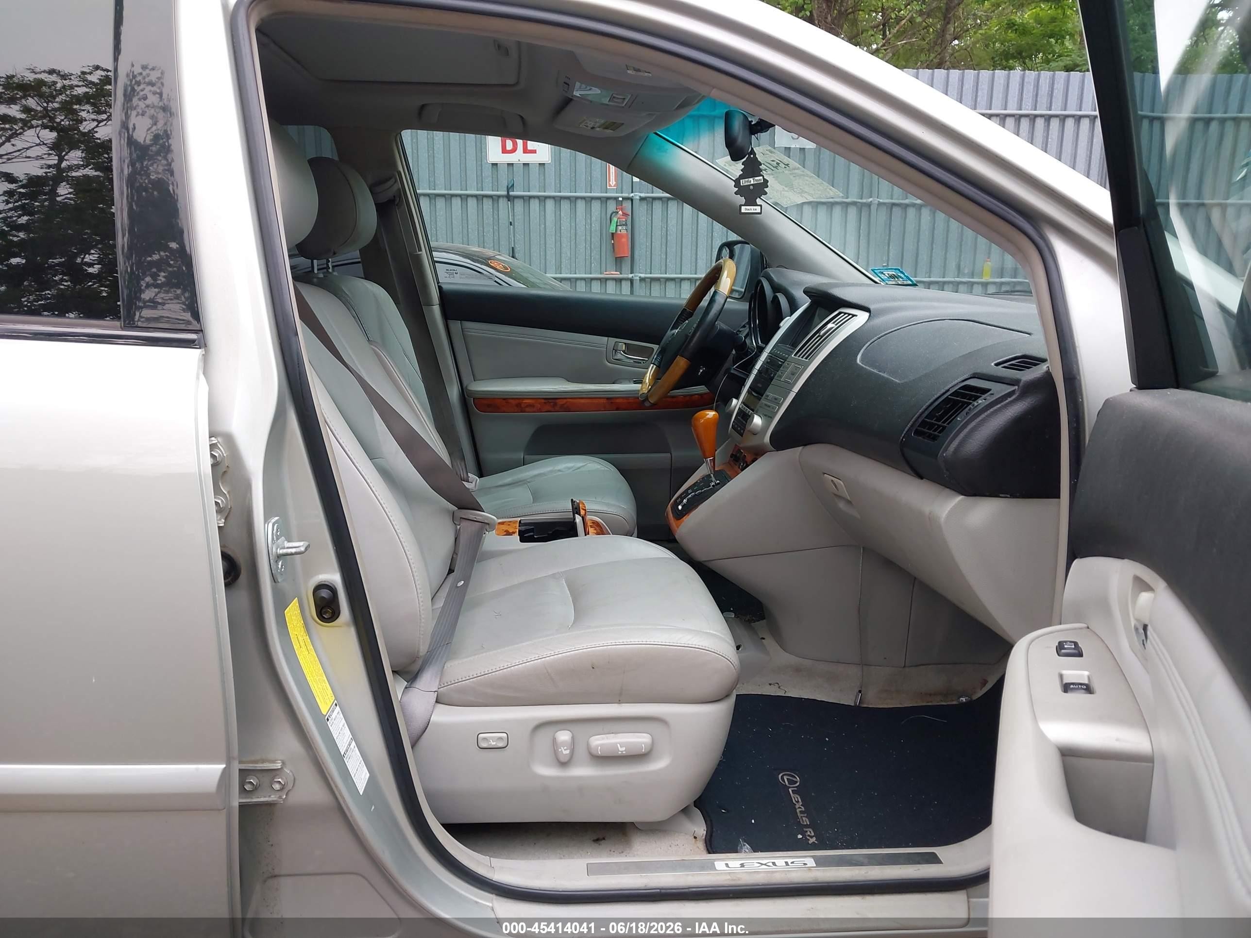 2007 Lexus Rx 350   Silver vin: 2T2HK31U07C018980
