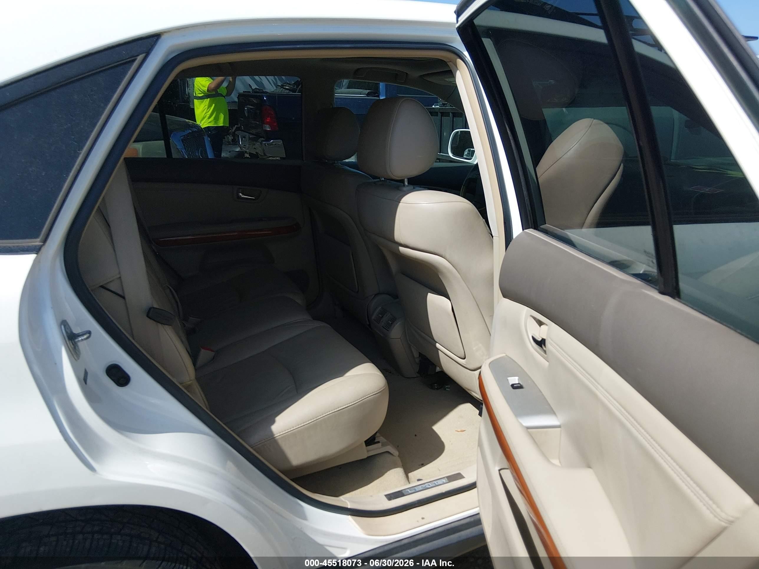 2009 Lexus Rx 350   White vin: 2T2HK31U09C121433