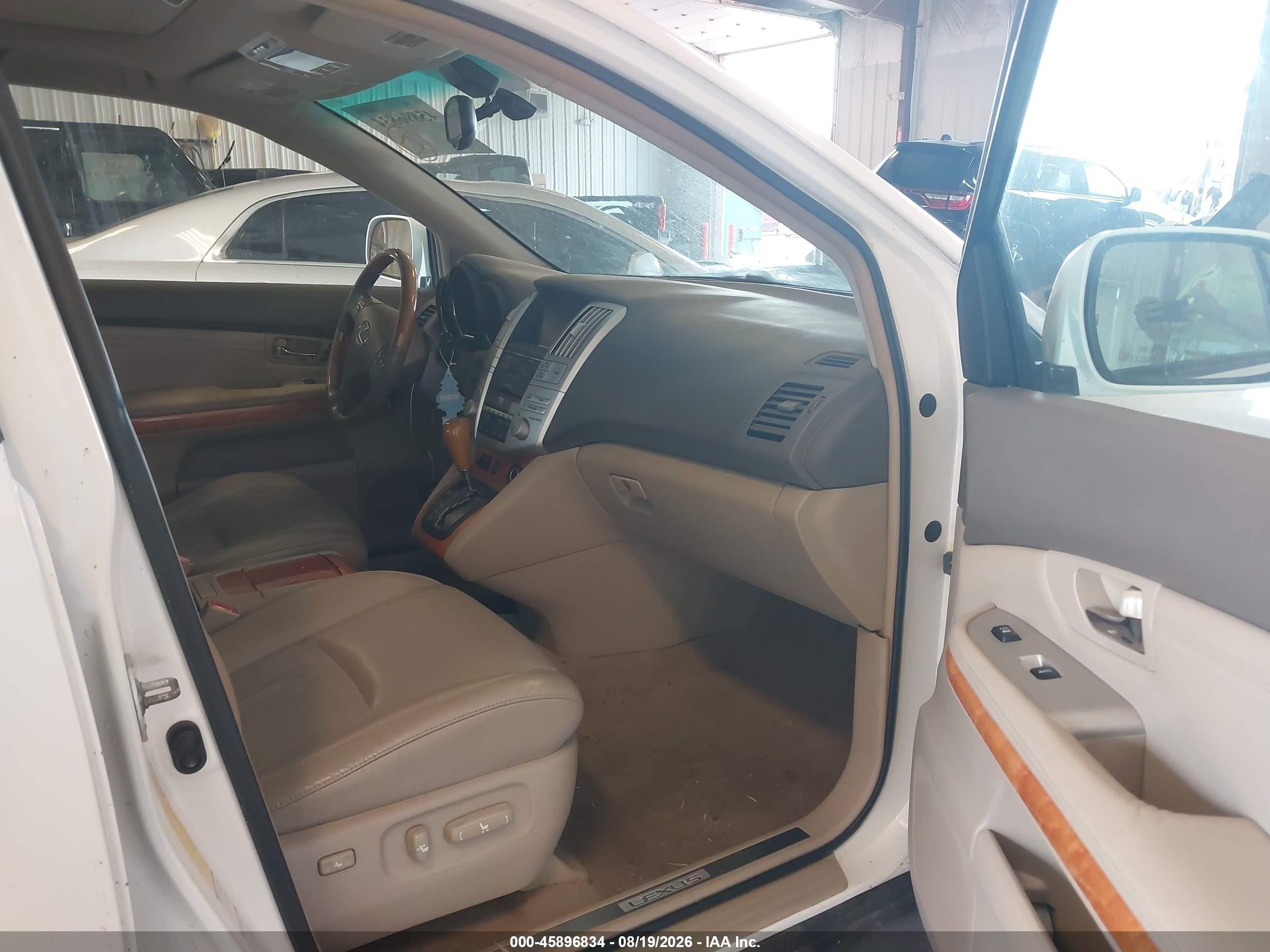 2007 Lexus Rx 350   White vin: 2T2HK31U17C010726