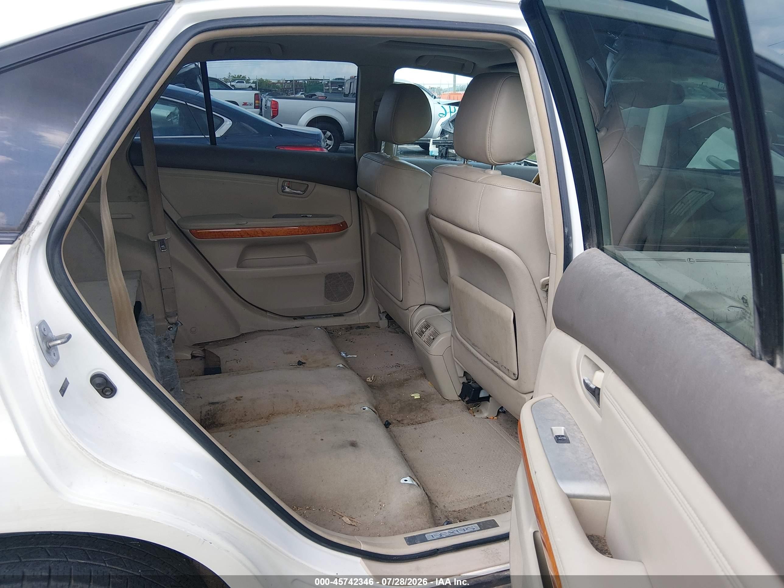 2007 Lexus Rx 350   Белый vin: 2T2HK31U17C018079