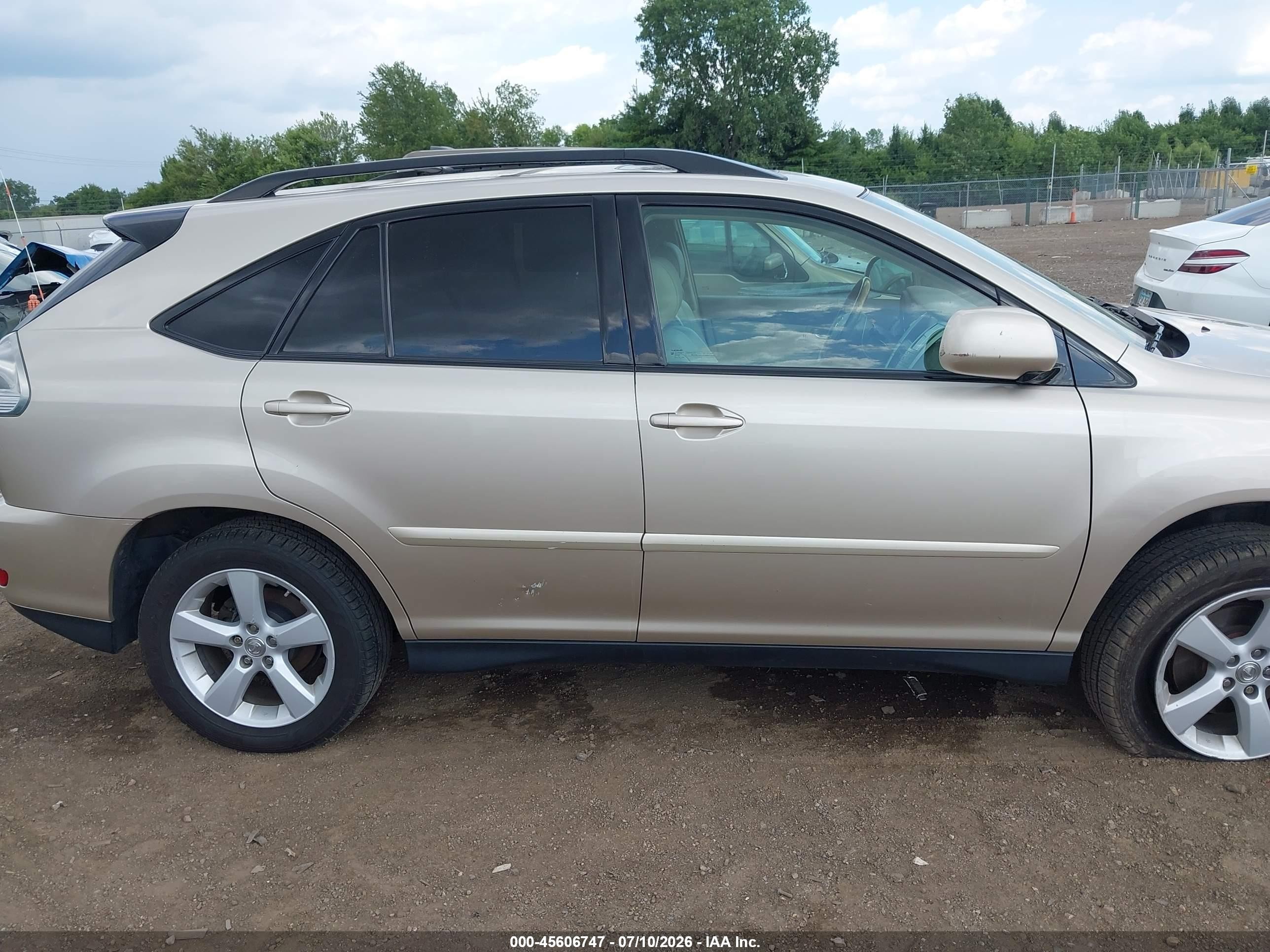 2007 Lexus Rx 350   Cream vin: 2T2HK31U37C034297
