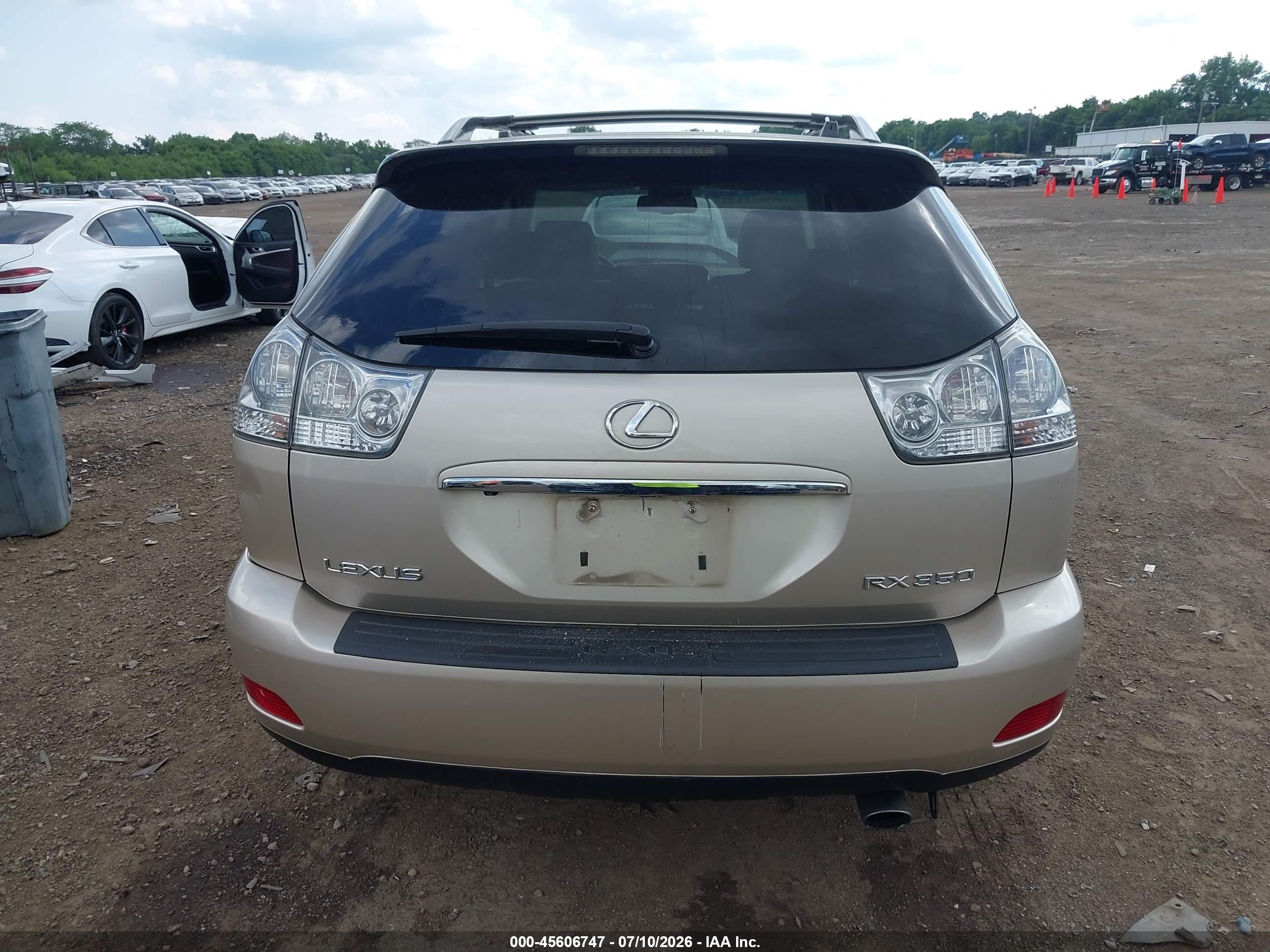 2007 Lexus Rx 350   Cream vin: 2T2HK31U37C034297