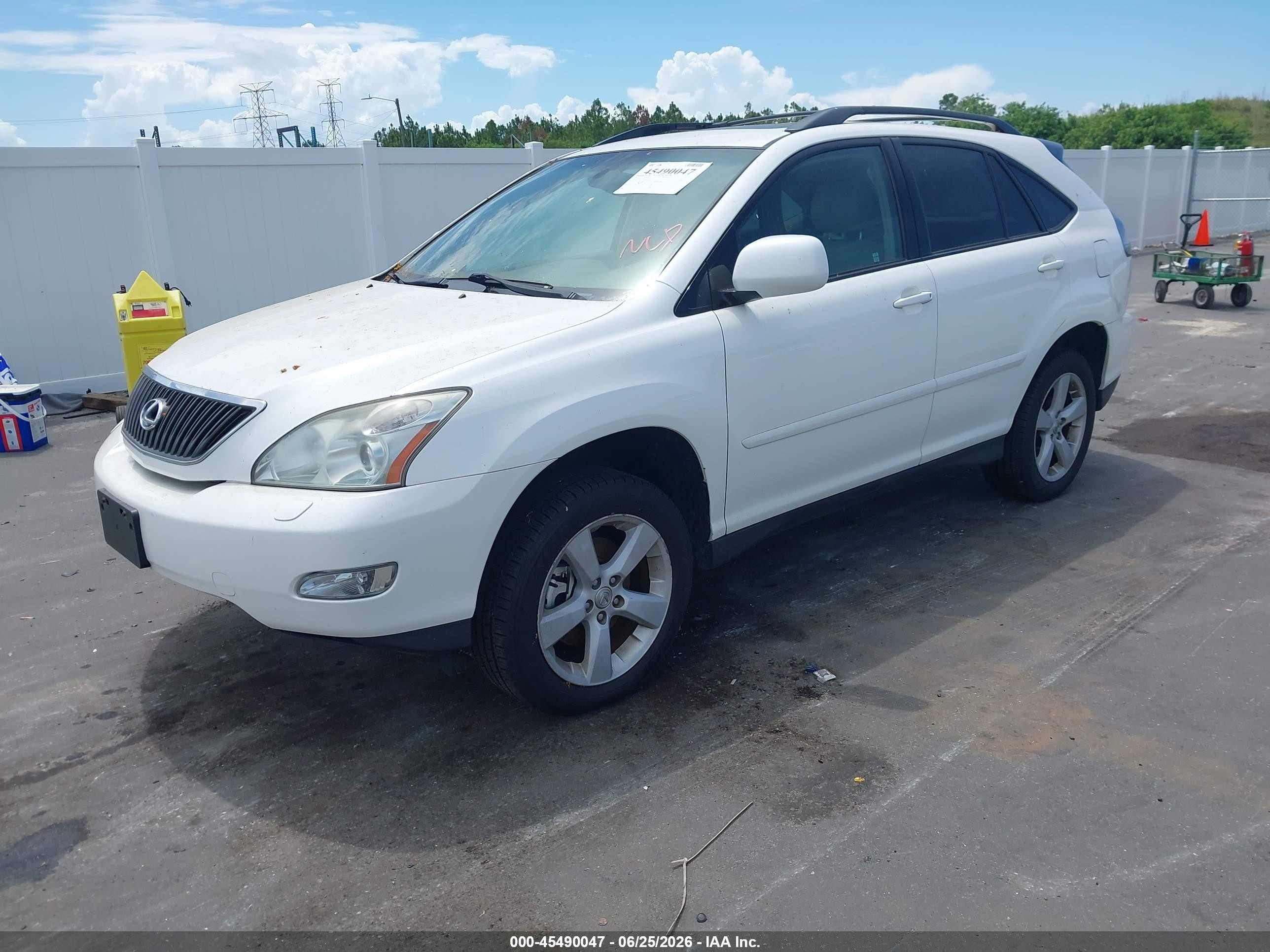 2007 Lexus Rx 350   White vin: 2T2HK31U57C015038