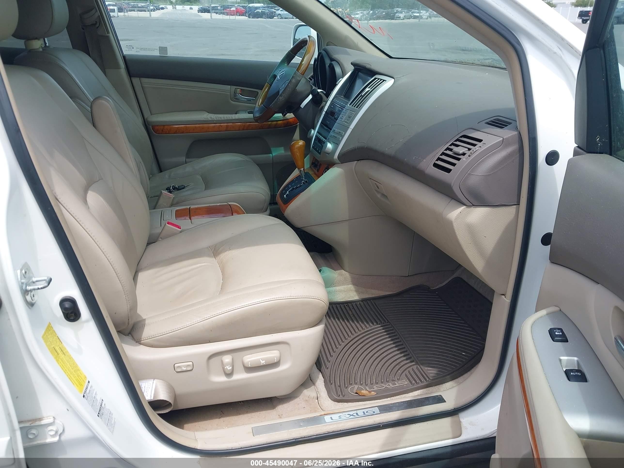 2007 Lexus Rx 350   White vin: 2T2HK31U57C015038