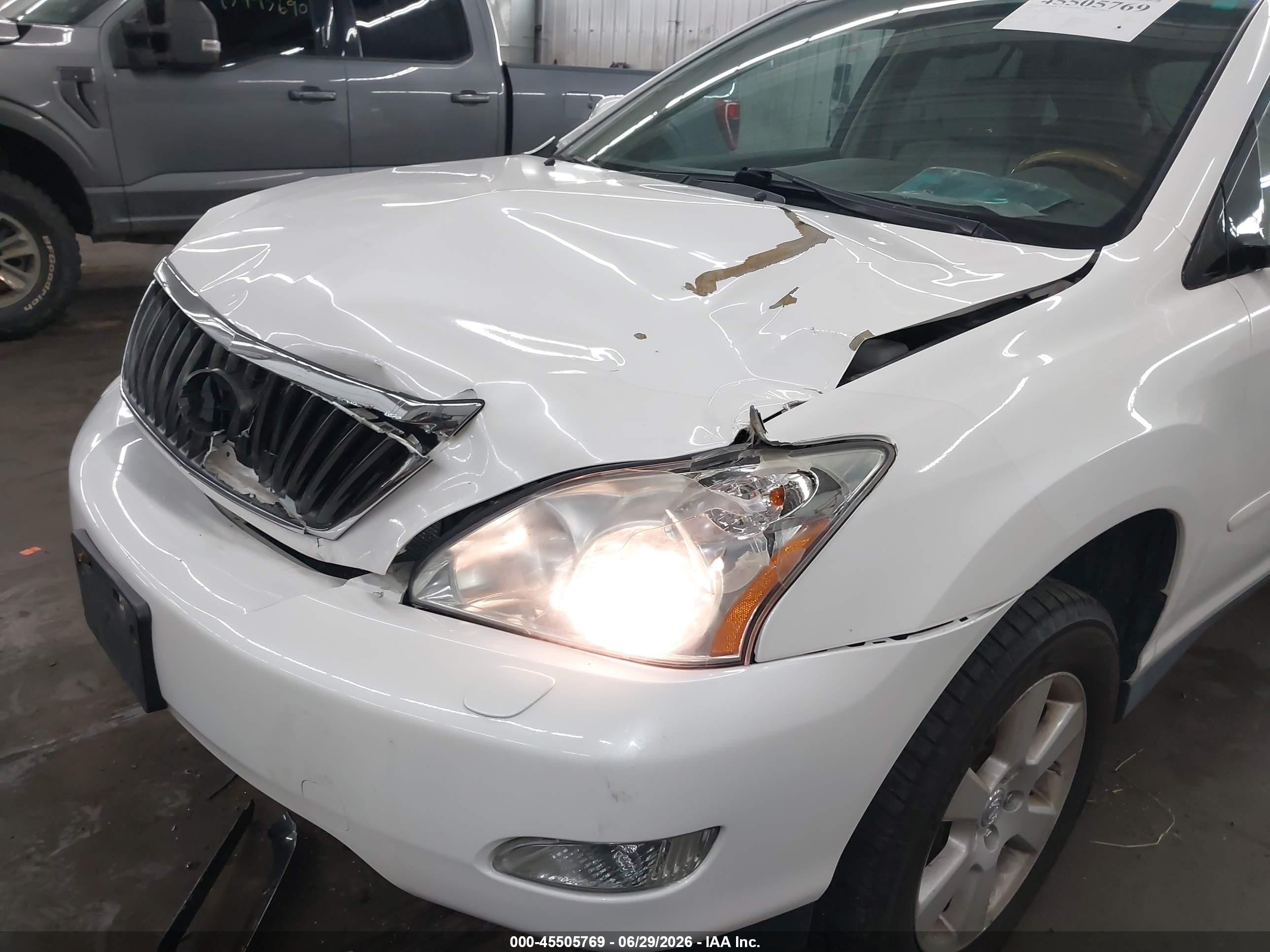 2009 Lexus Rx 350   White vin: 2T2HK31U59C104028