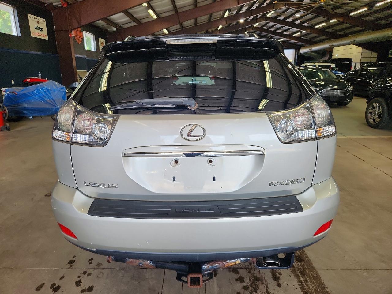 2007 Lexus Rx 350 Серебряный vin: 2T2HK31U67C020653