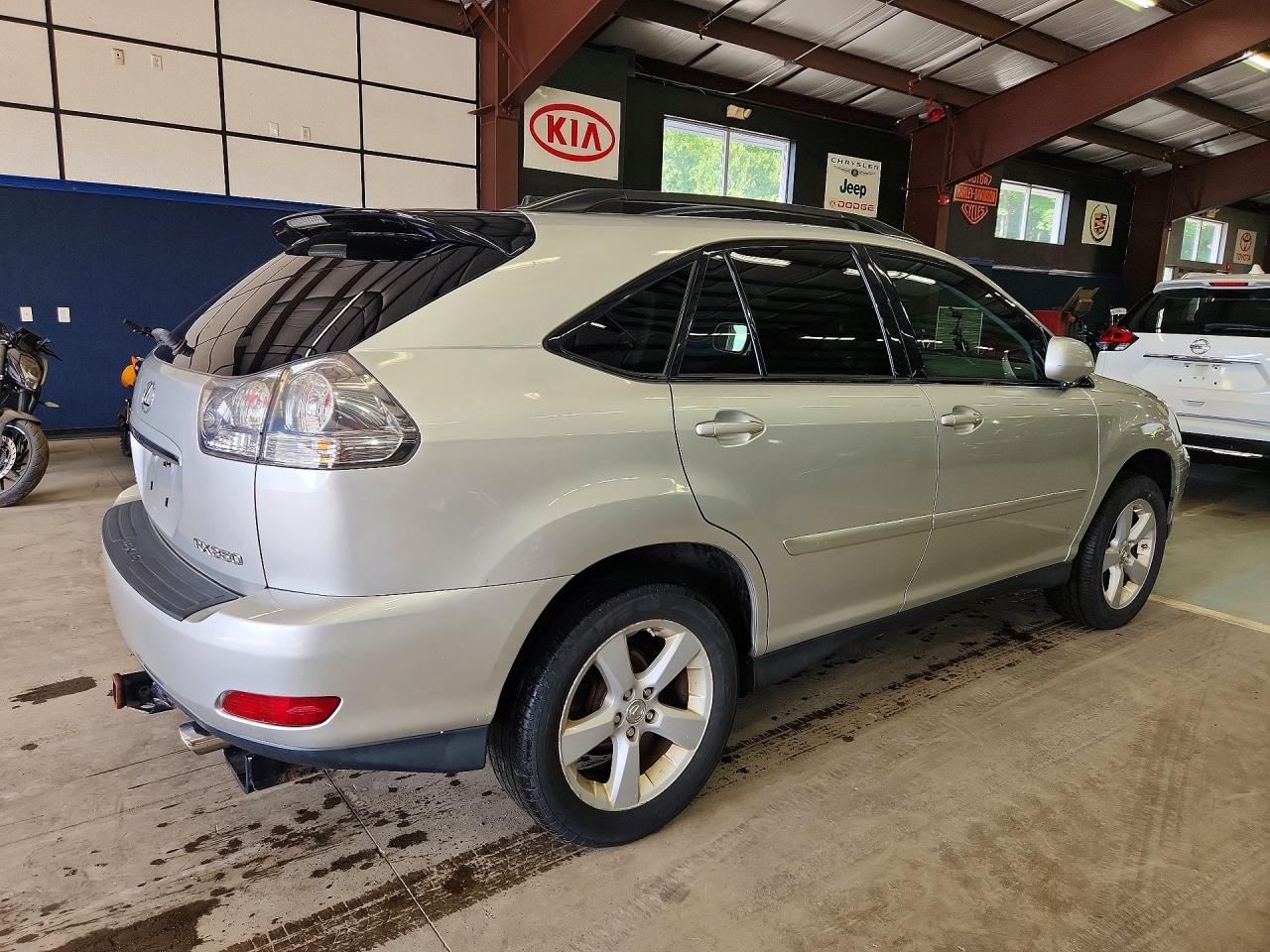 2007 Lexus Rx 350 Серебряный vin: 2T2HK31U67C020653