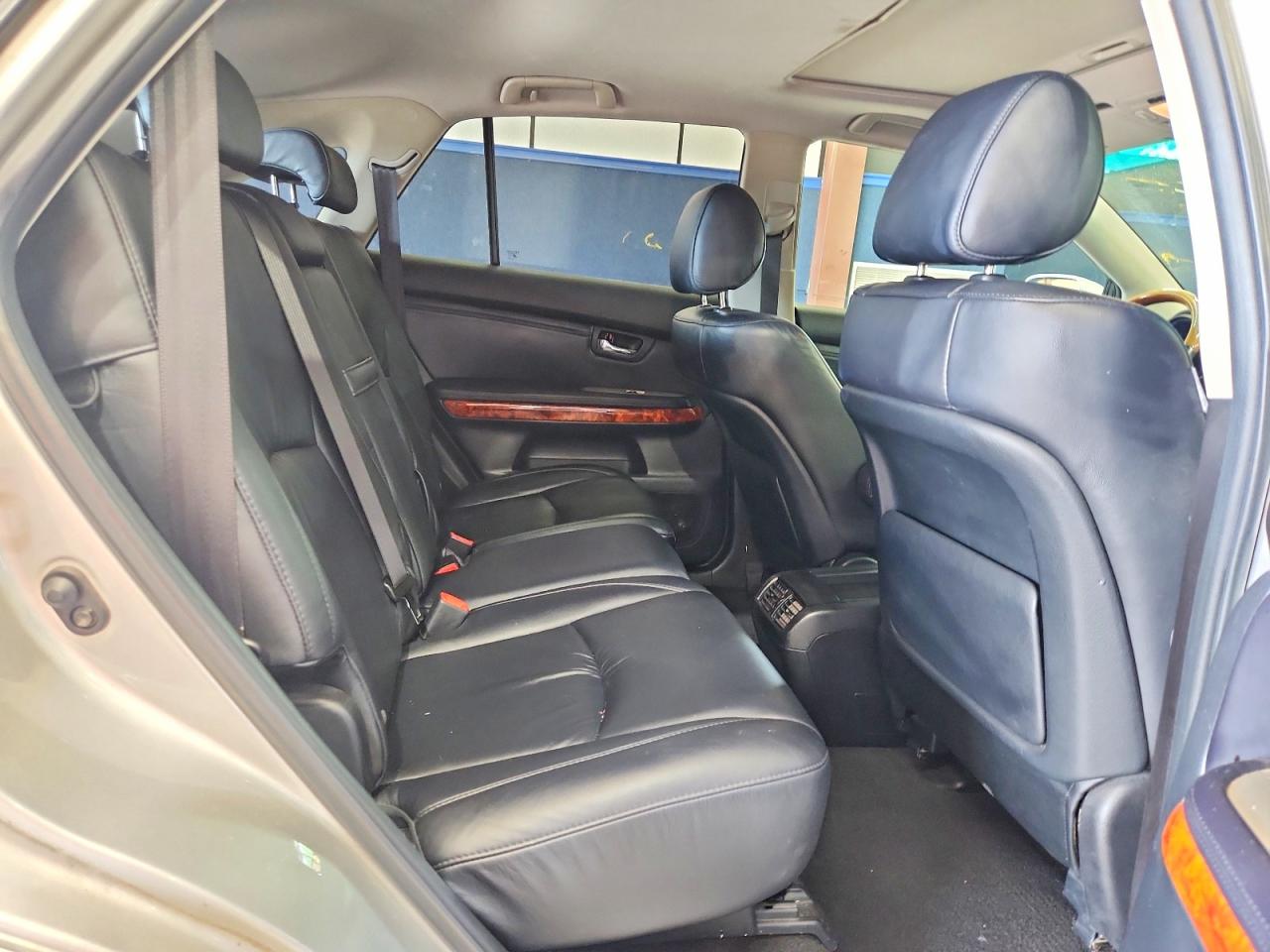2007 Lexus Rx 350 Серебряный vin: 2T2HK31U67C020653