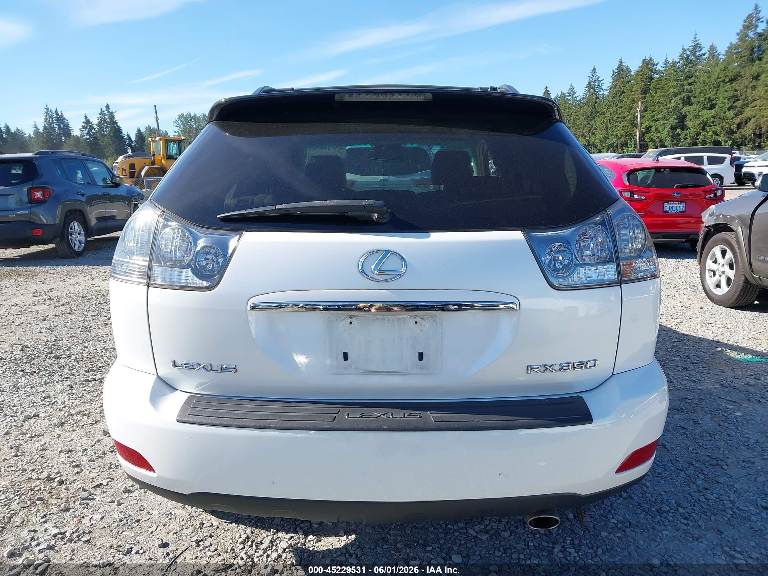 2007 Lexus Rx 350   White vin: 2T2HK31U67C021723