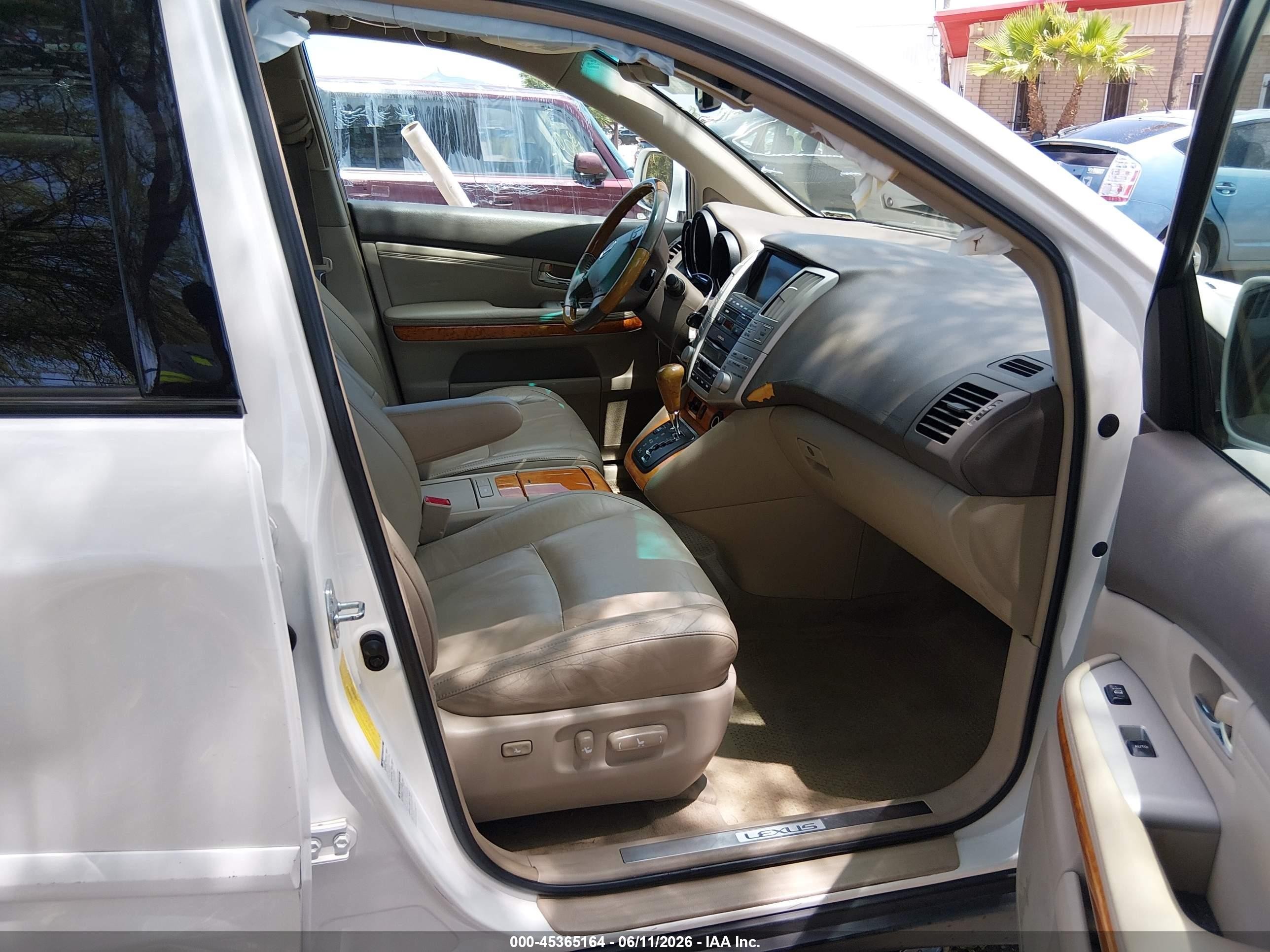 2008 Lexus Rx 350   White vin: 2T2HK31U68C063665