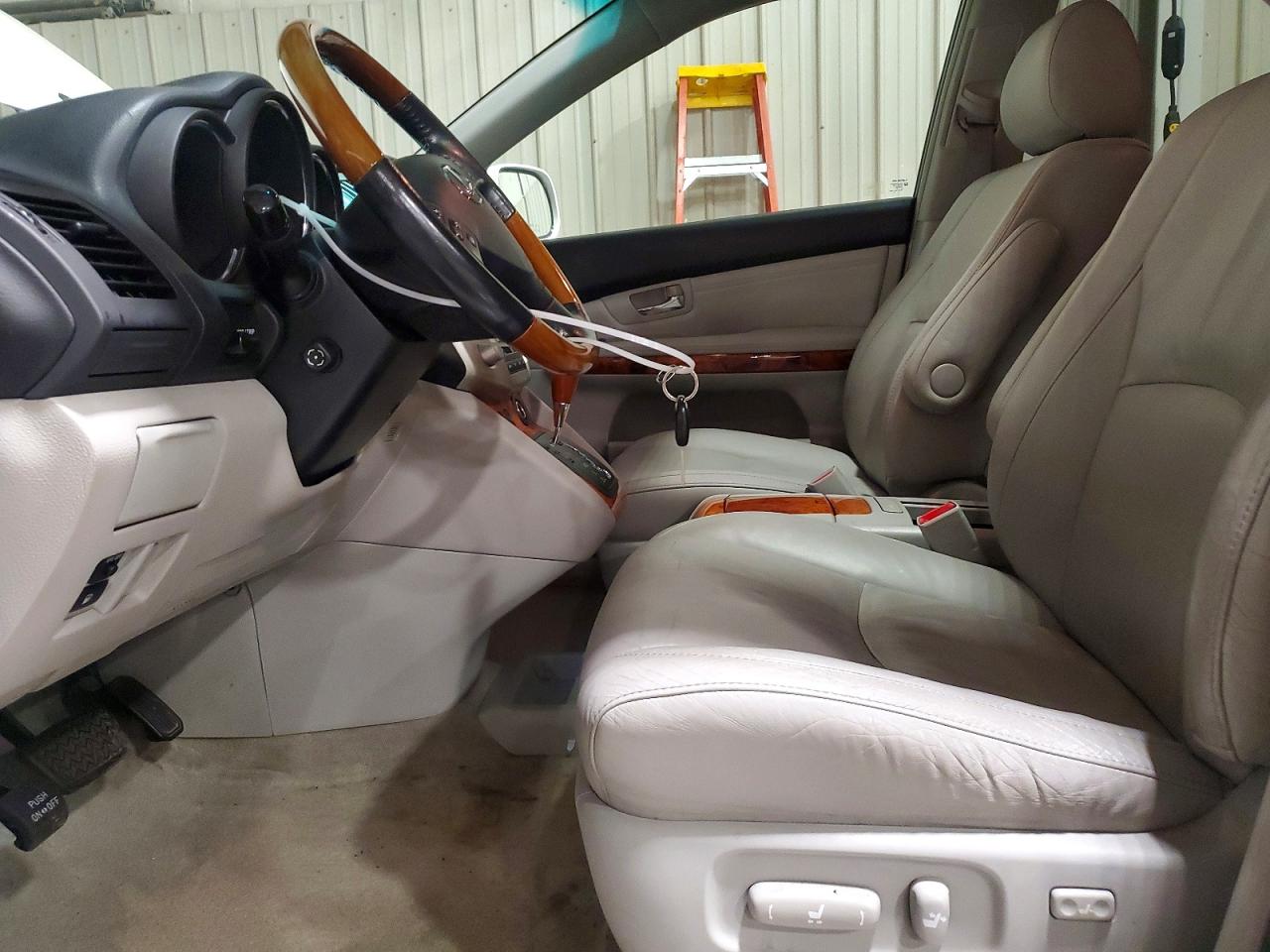 2009 Lexus Rx 350 Белый vin: 2T2HK31U69C124675