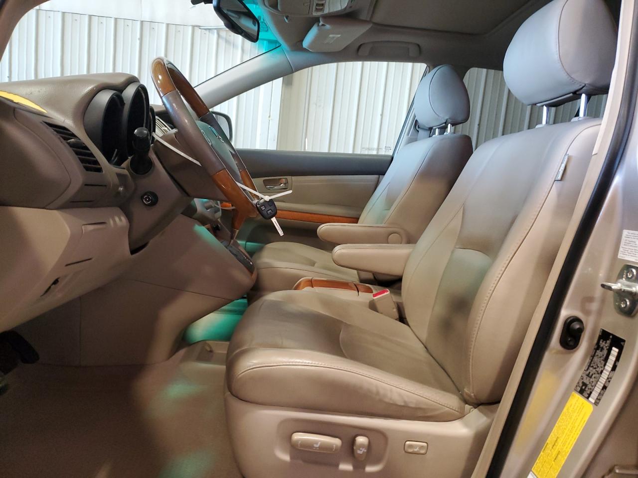 2007 Lexus Rx 350 Beige vin: 2T2HK31UX7C046303
