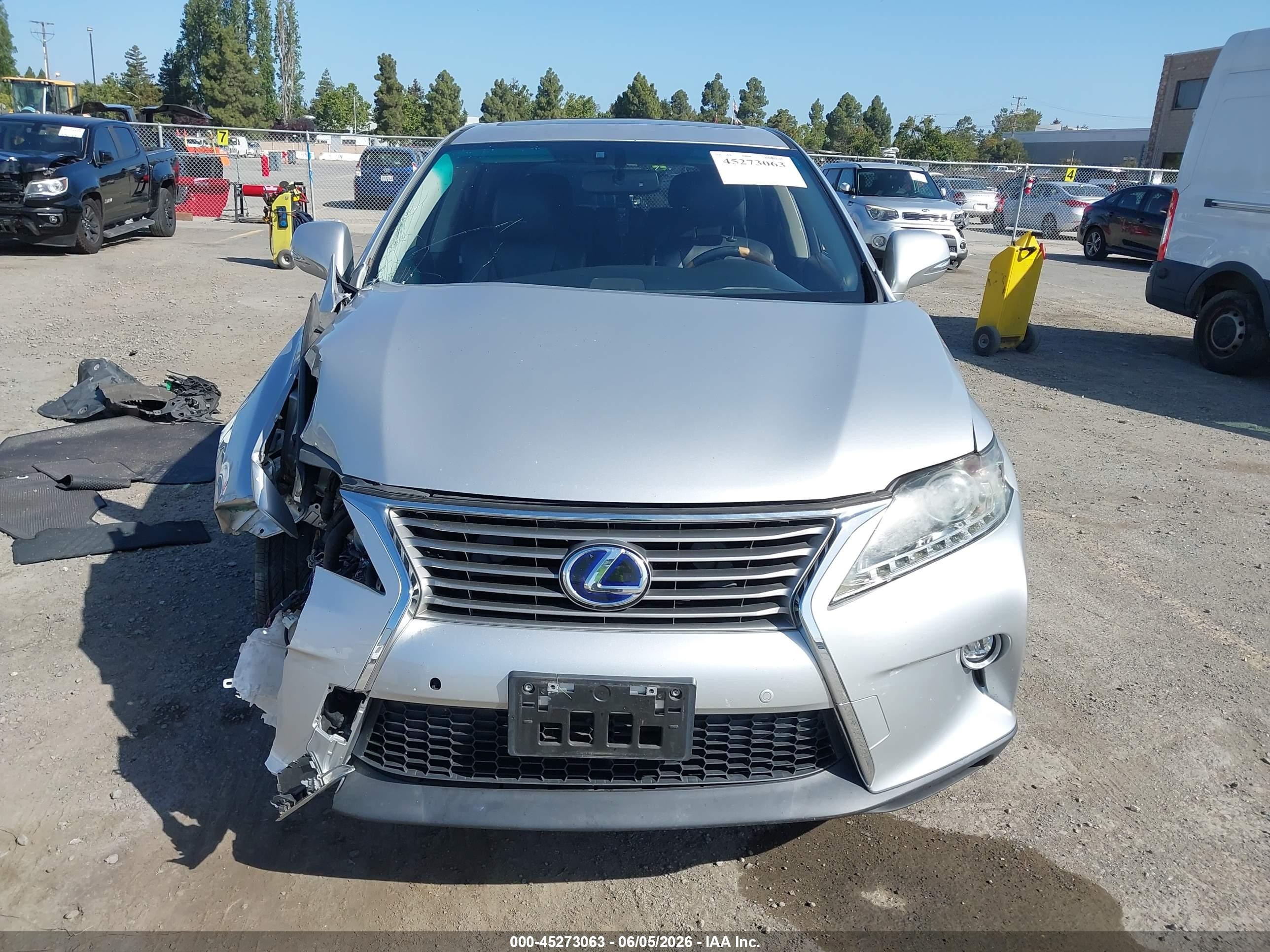 2015 Lexus Rx 450h   Silver vin: 2T2ZB1BA9FC001901