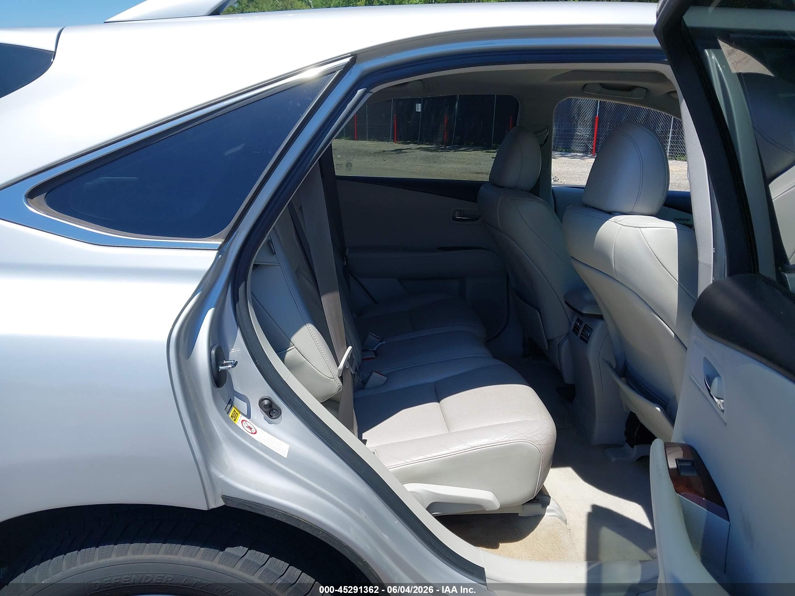 2010 Lexus Rx 350   Silver vin: 2T2ZK1BA0AC013704