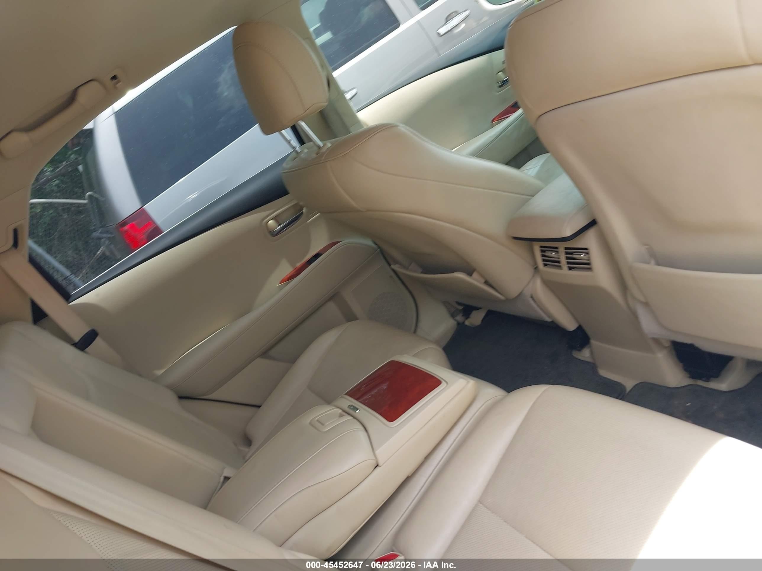2012 Lexus Rx 350   White vin: 2T2ZK1BA1CC082050