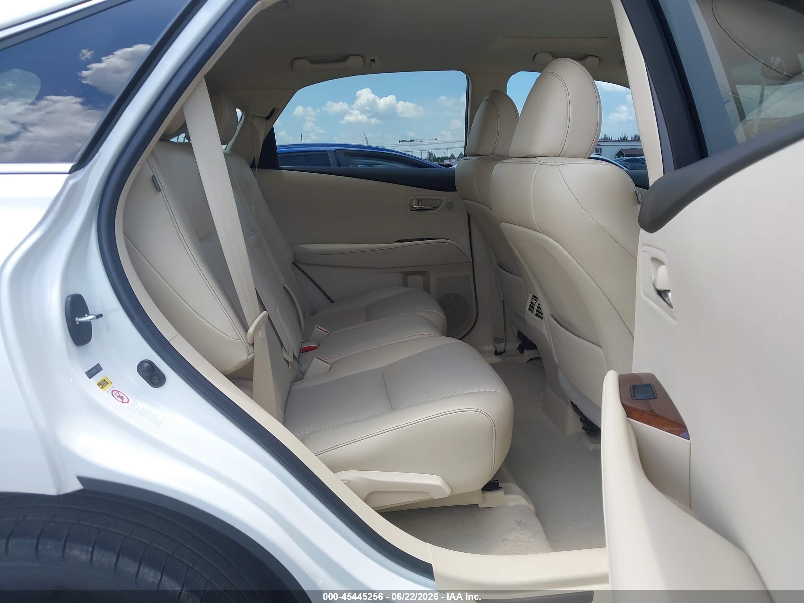 2014 Lexus Rx 350   White vin: 2T2ZK1BA1EC135302