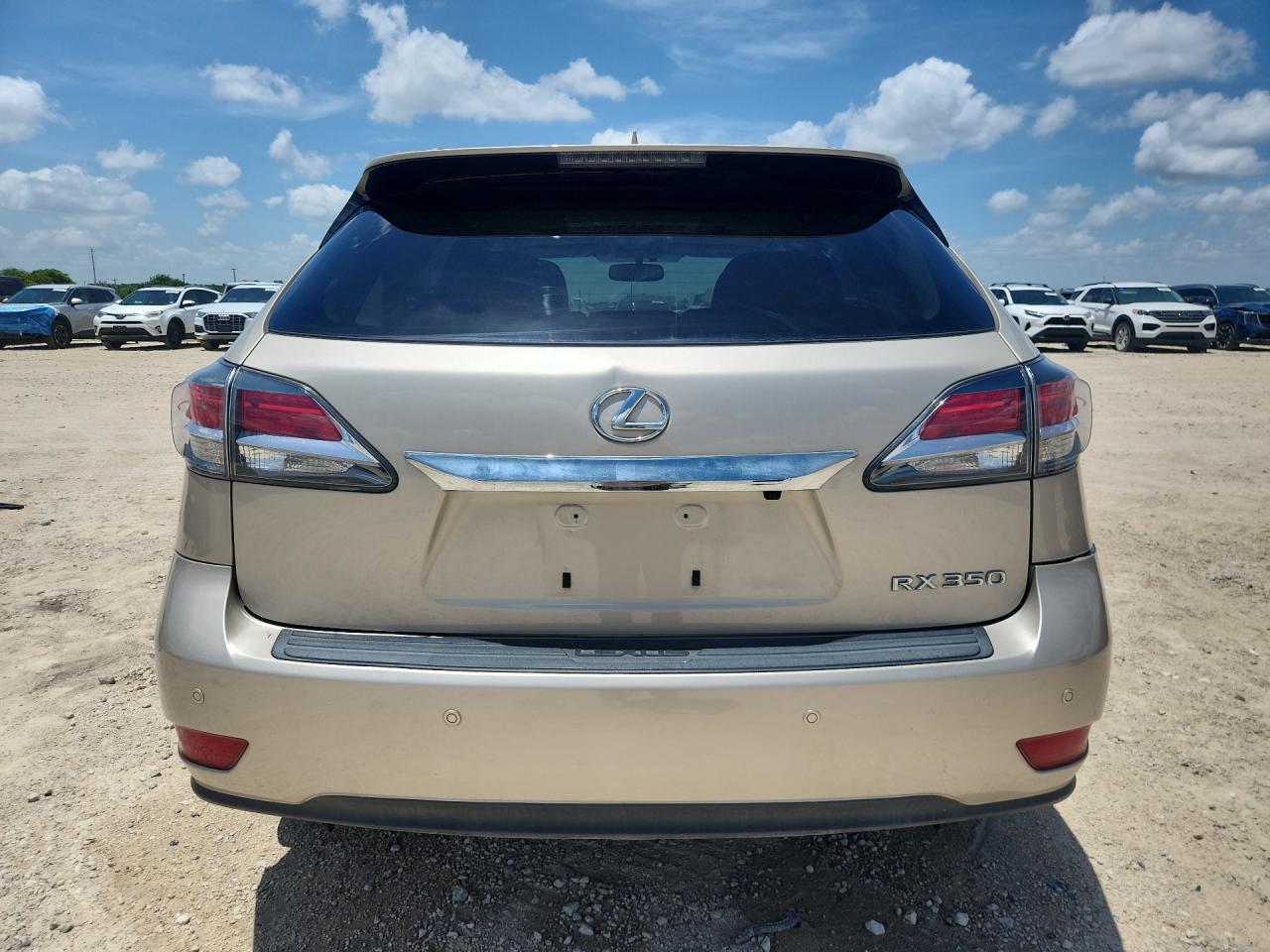2015 Lexus Rx 350 Бежевый vin: 2T2ZK1BA2FC199981 Damage: Lift Gate, Dent(S) W/No Paint Dmg, 1 To 2 Inches