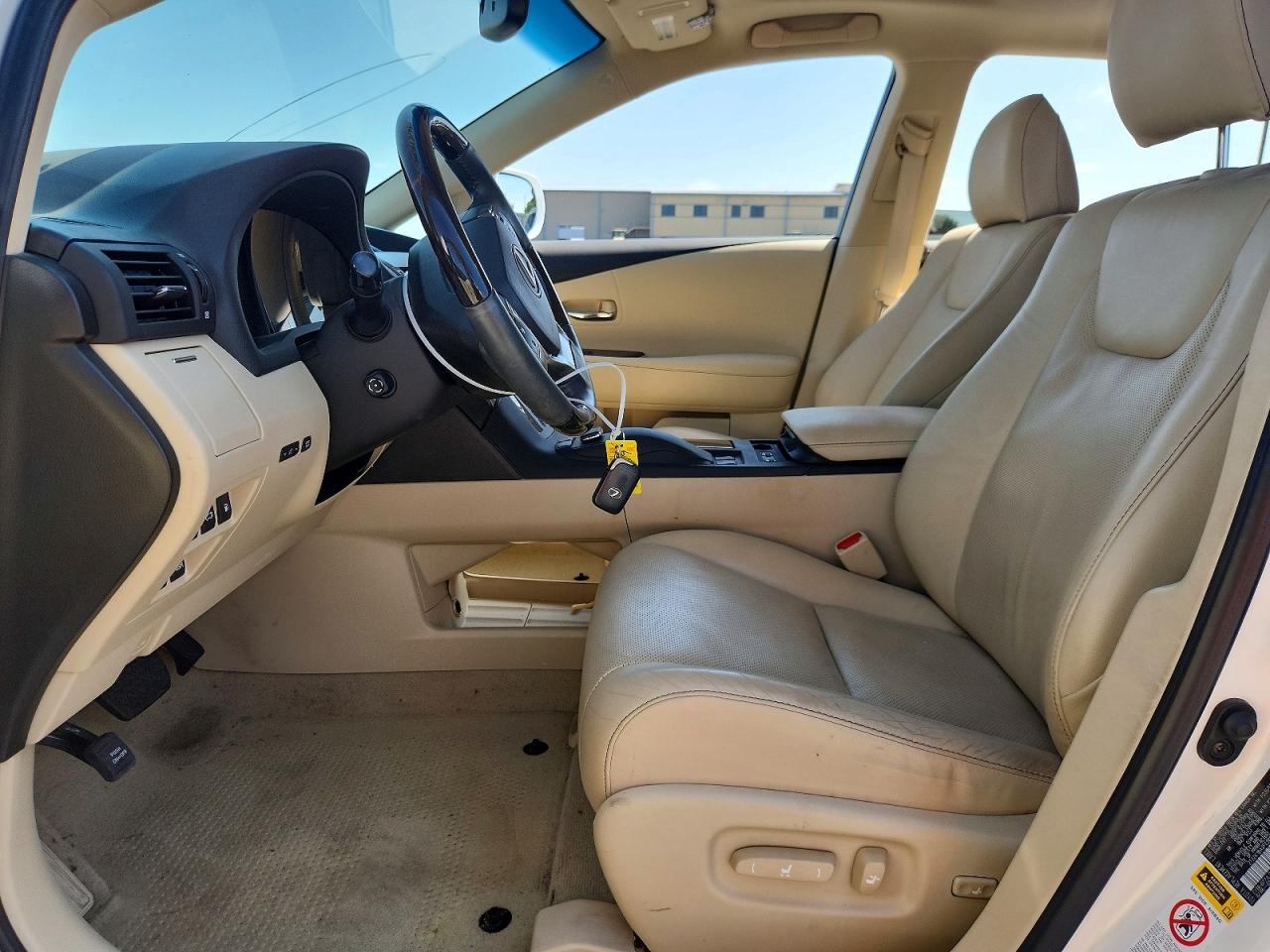 2015 Lexus Rx 350 Base Белый vin: 2T2ZK1BA2FC206377