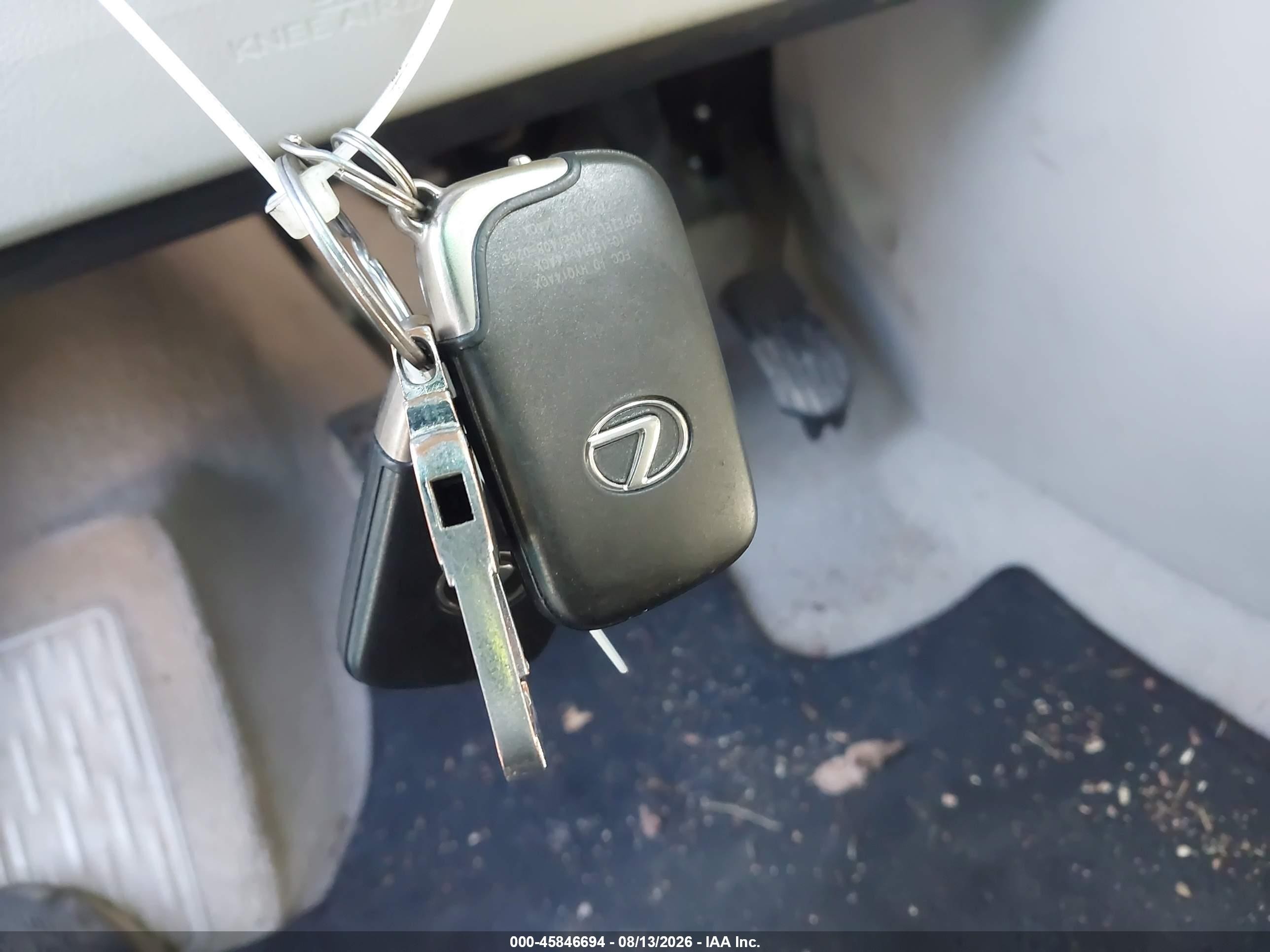 2010 Lexus Rx 350   Серебряный vin: 2T2ZK1BA5AC020339