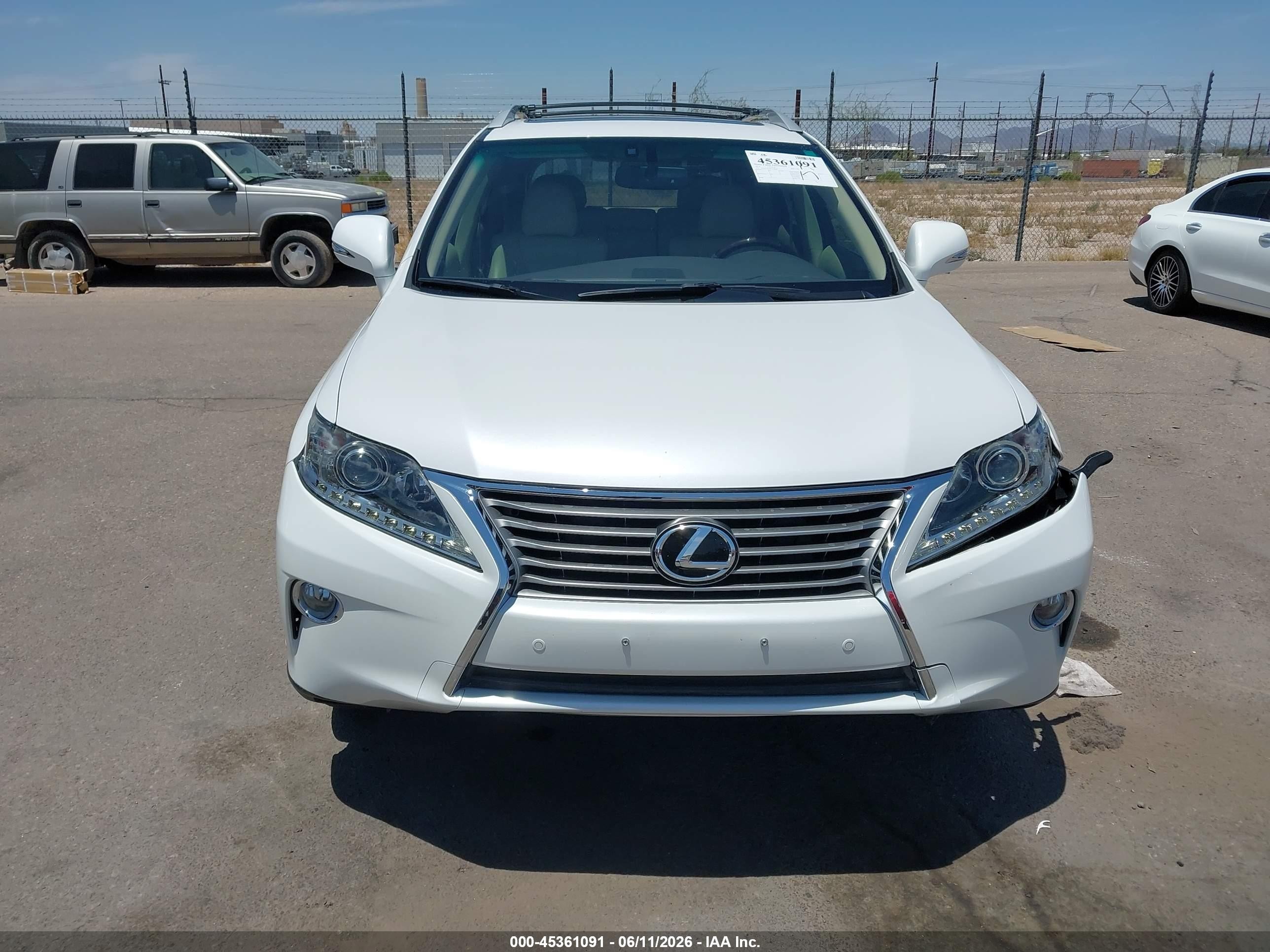 2014 Lexus Rx 350   White vin: 2T2ZK1BA5EC148926