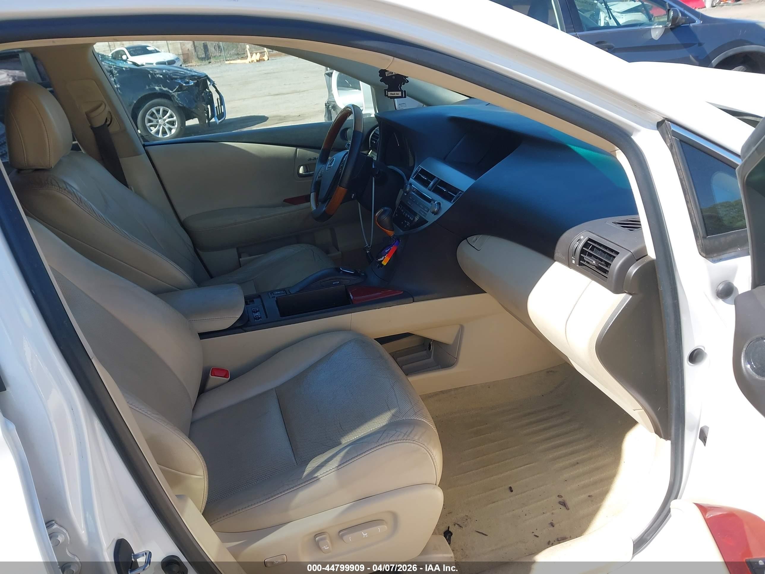 2012 Lexus Rx 350   White vin: 2T2ZK1BA6CC079418