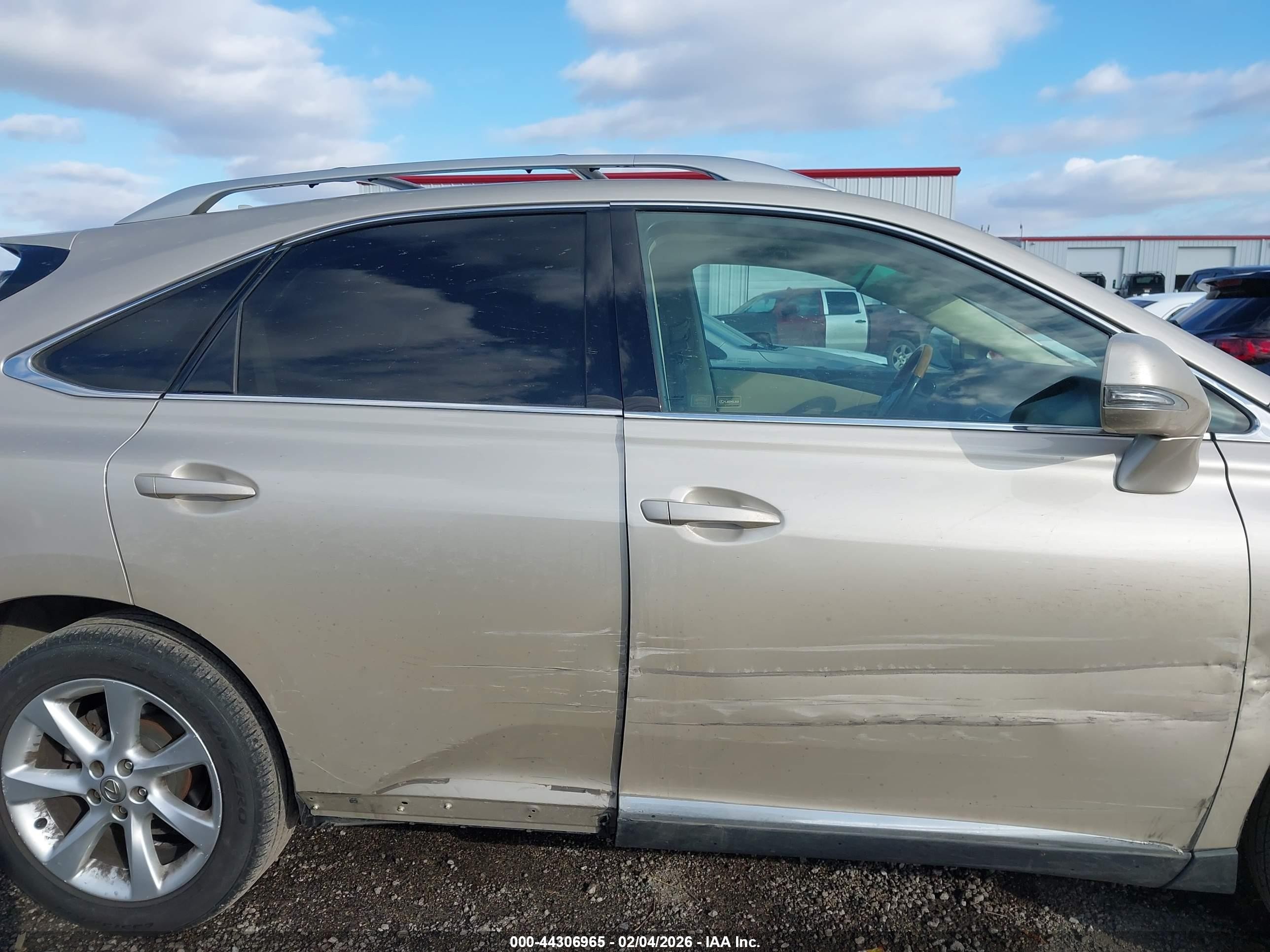 2011 Lexus Rx 350   Gold vin: 2T2ZK1BA8BC042708