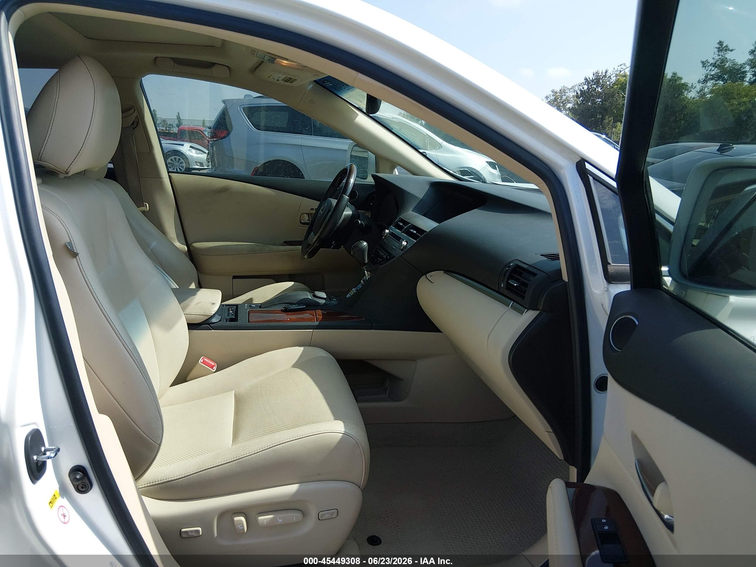 2013 Lexus Rx 350   White vin: 2T2ZK1BA9DC101851