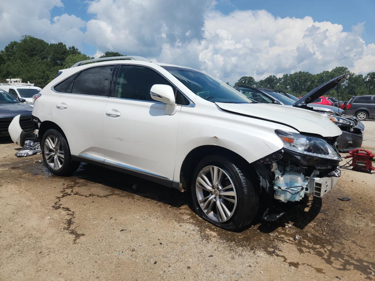 2015 Lexus Rx 350 Base White vin: 2T2ZK1BAXFC167506 Damage: Right Front Fender, Multiple Dents/Paint Damage, 2