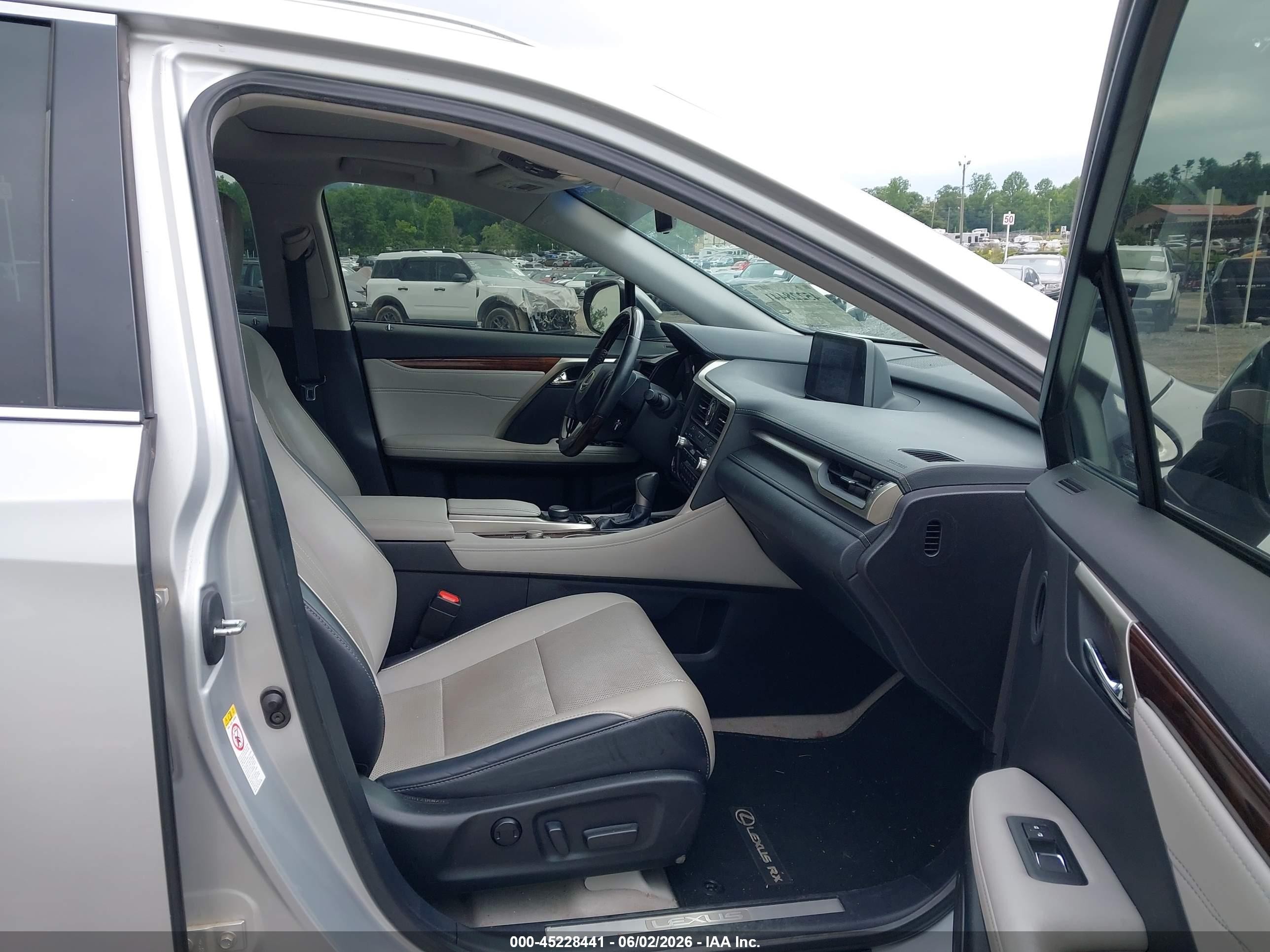 2017 Lexus Rx 350 Серебряный vin: 2T2ZZMCA5HC057932
