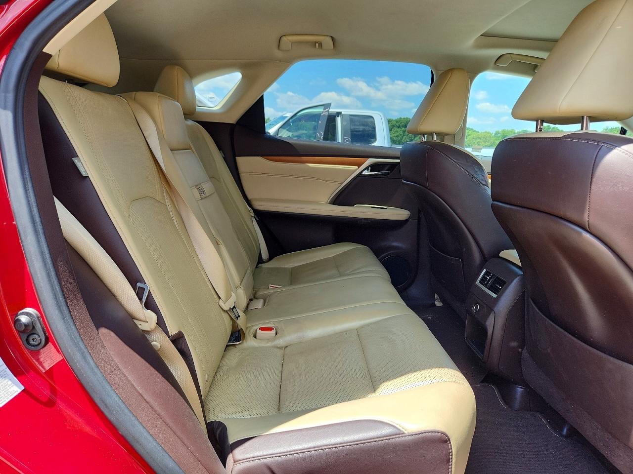 2016 Lexus Rx 350 Red vin: 2T2ZZMCA6GC012819