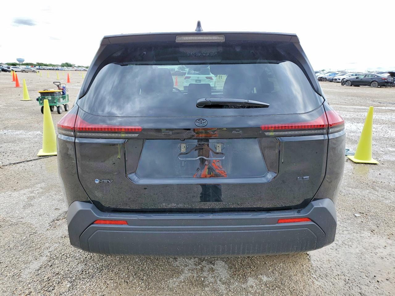 2026 Toyota Rav4 Le Черный vin: 2T36DRBV4TC000595