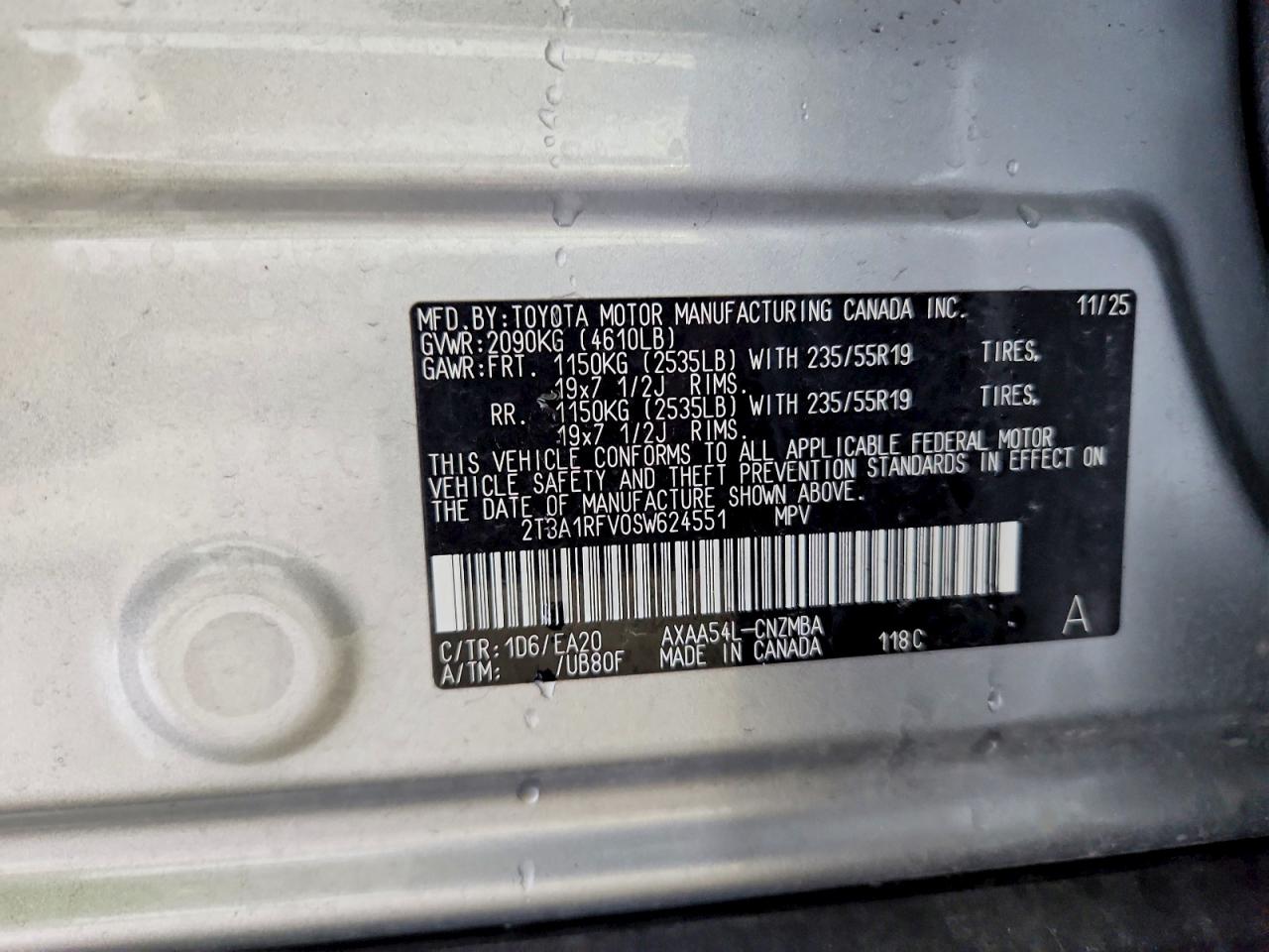 2025 Toyota Rav4 Xle Premium Silver vin: 2T3A1RFV0SW624551