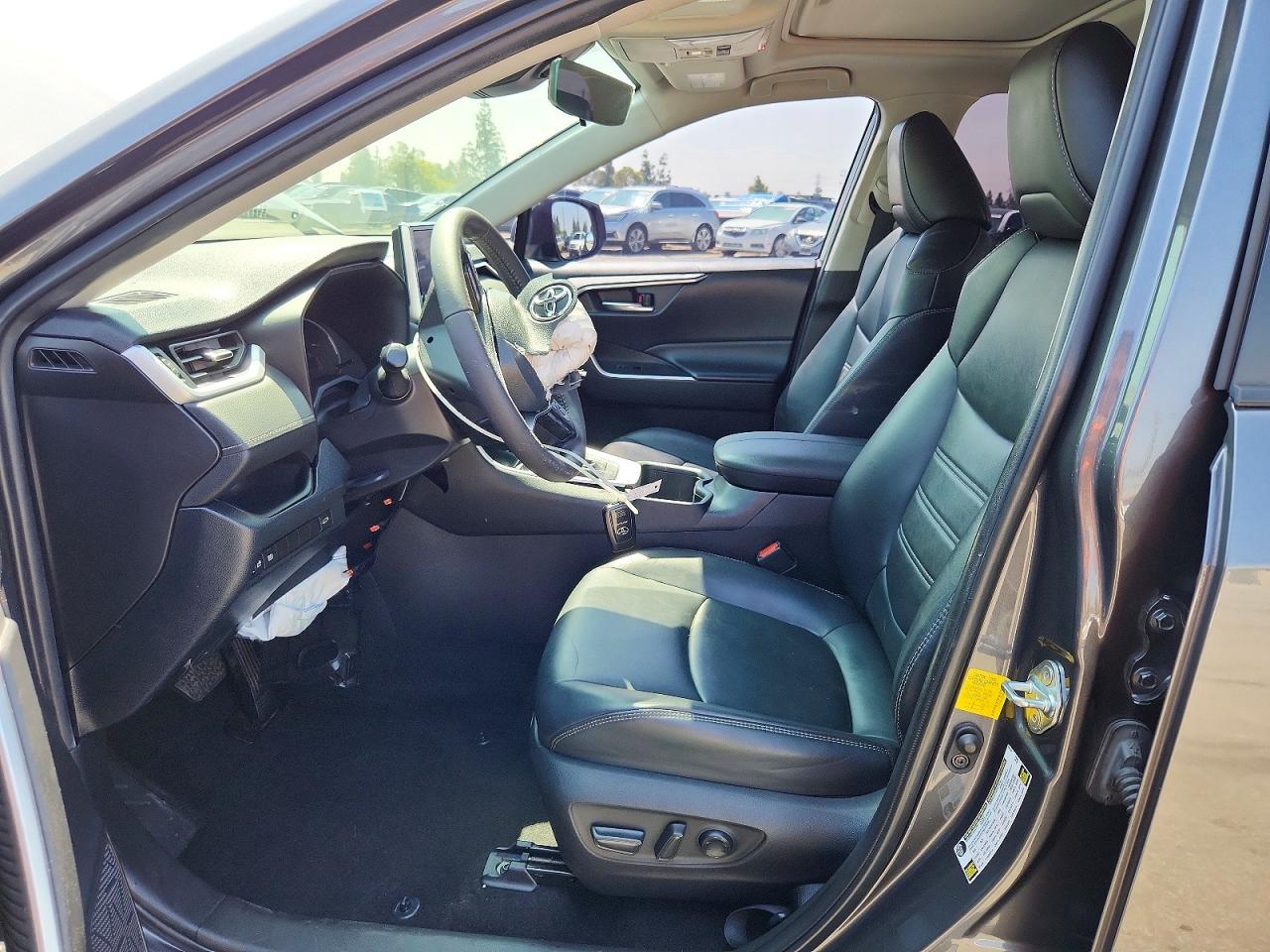 2023 Toyota Rav4 Xle Premium Серый vin: 2T3A1RFV3PW345246