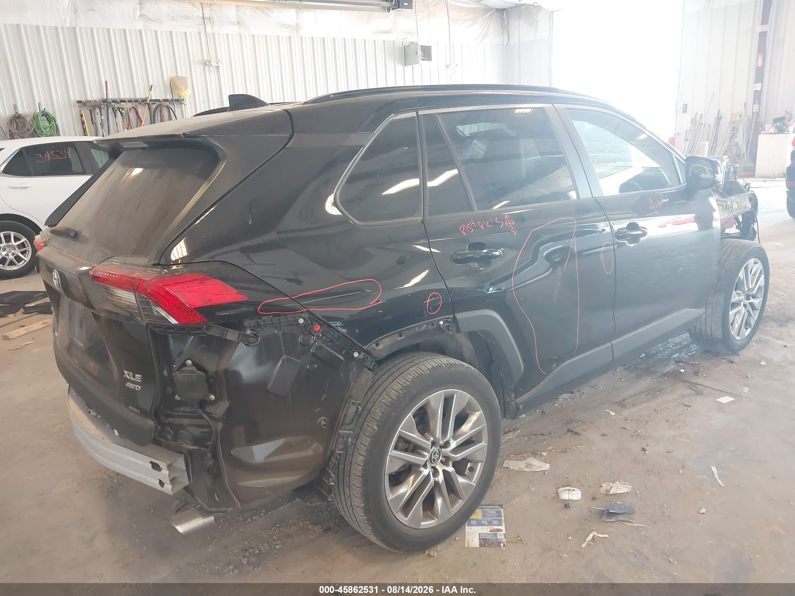 2023 Toyota Rav4 Xle Premium Black vin: 2T3A1RFV3PW379736