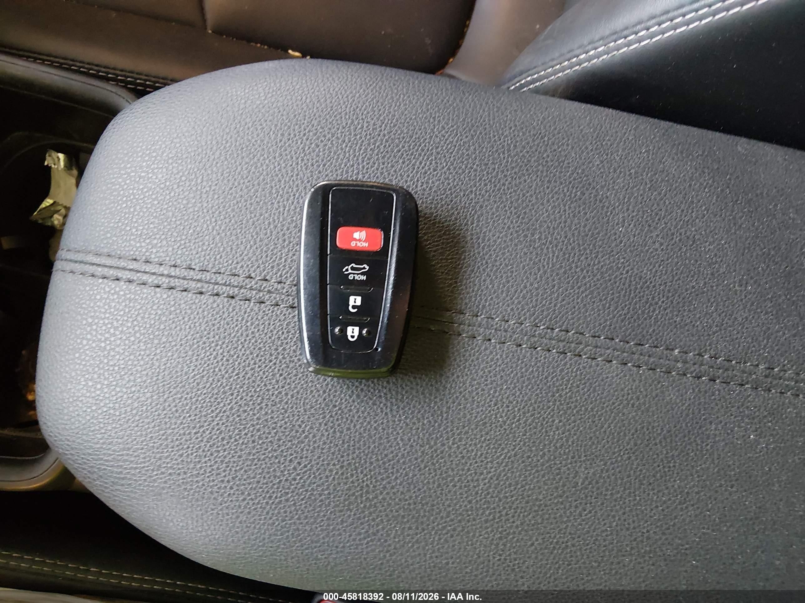 2022 Toyota Rav4 Xle Premium Белый vin: 2T3A1RFV6NW274377