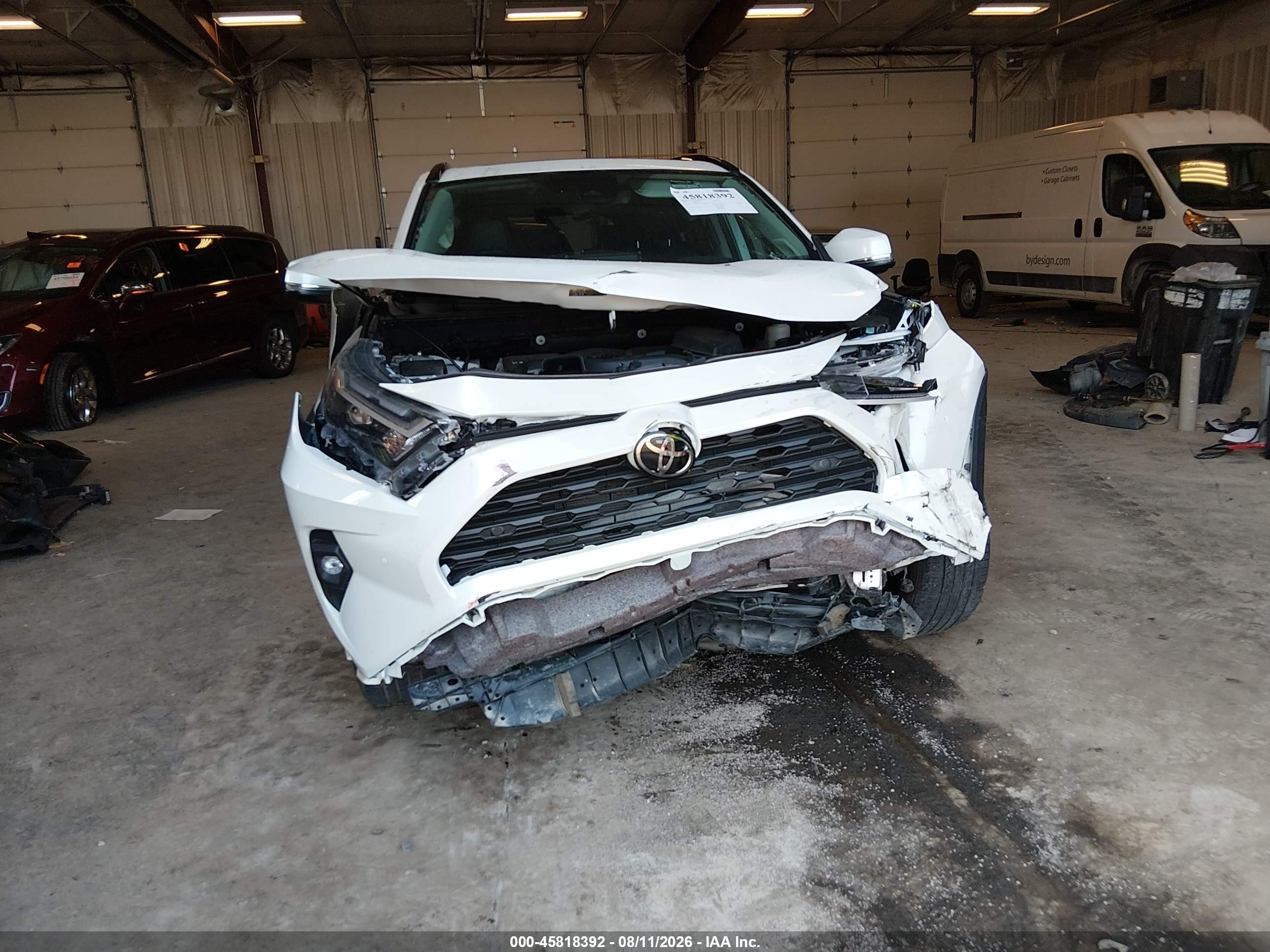 2022 Toyota Rav4 Xle Premium Белый vin: 2T3A1RFV6NW274377