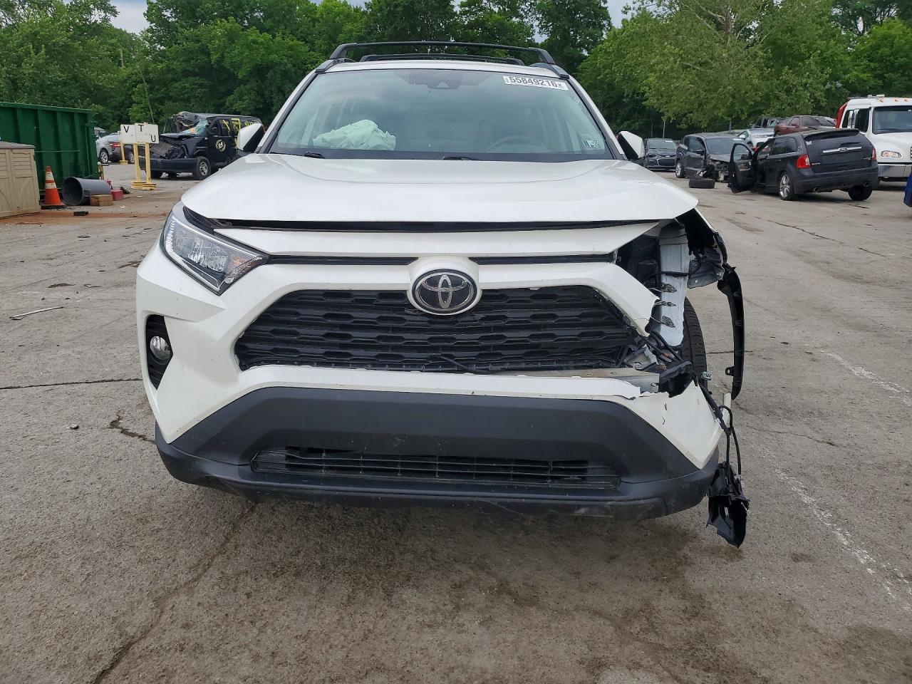 2021 Toyota Rav4 Xle Premium White vin: 2T3A1RFV7MW170009