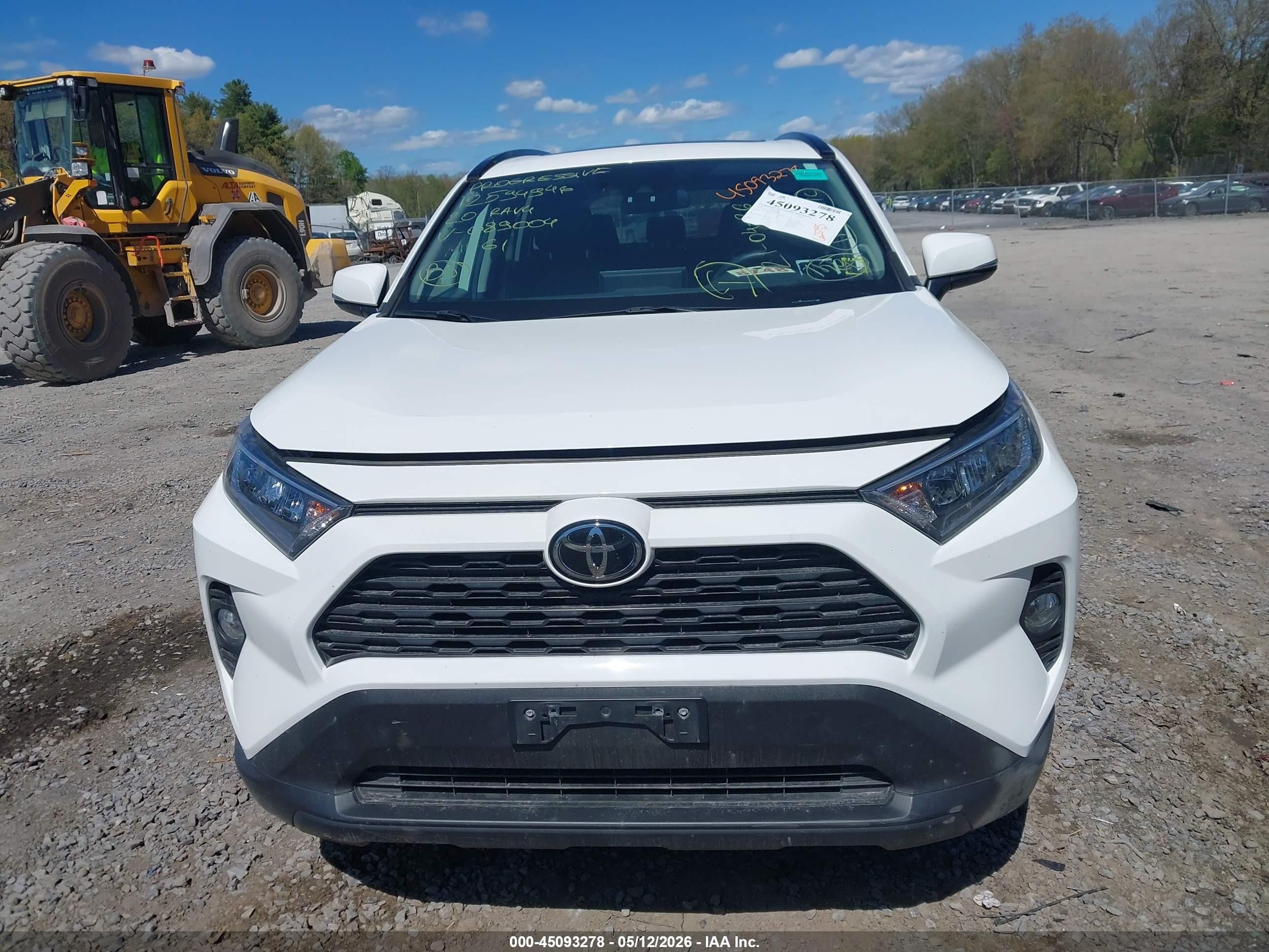 2020 Toyota Rav4 Xle Premium Белый vin: 2T3A1RFVXLW089004