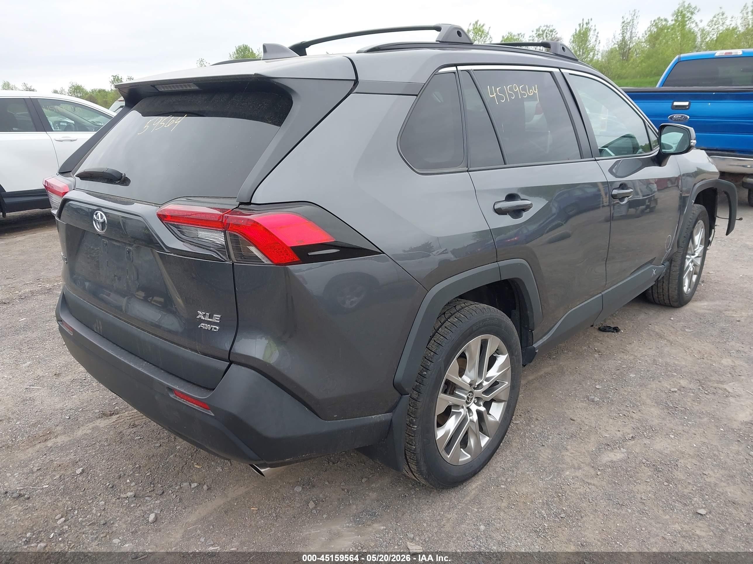 2021 Toyota Rav4 Xle Premium Gray vin: 2T3A1RFVXMC194712