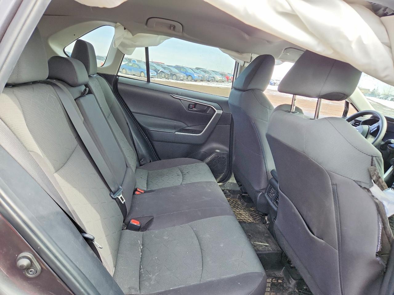 2024 Toyota Rav4 Le Gray vin: 2T3B1RFV1RC399279