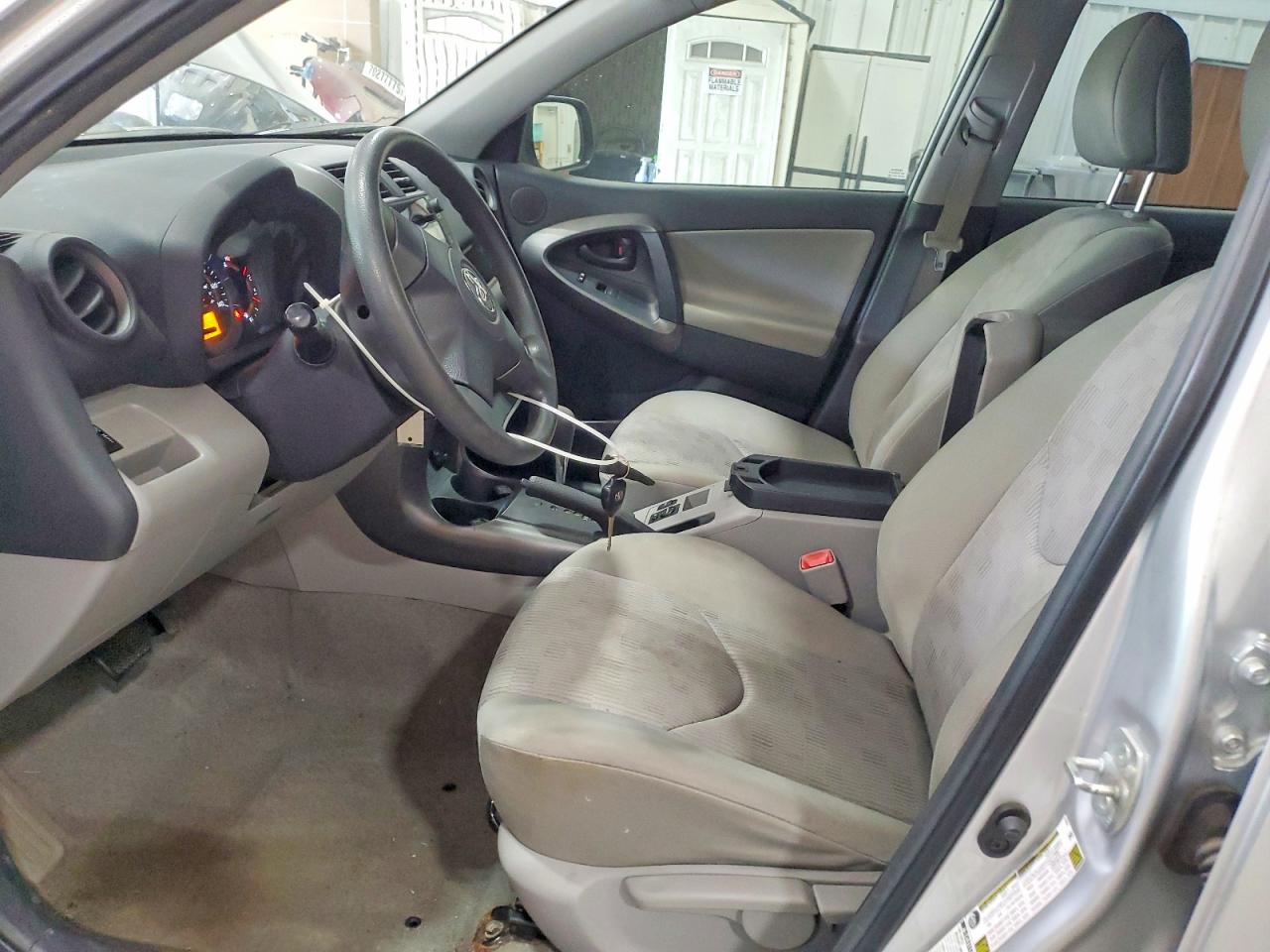 2009 Toyota Rav4 Base Серебряный vin: 2T3BF33V09W004316