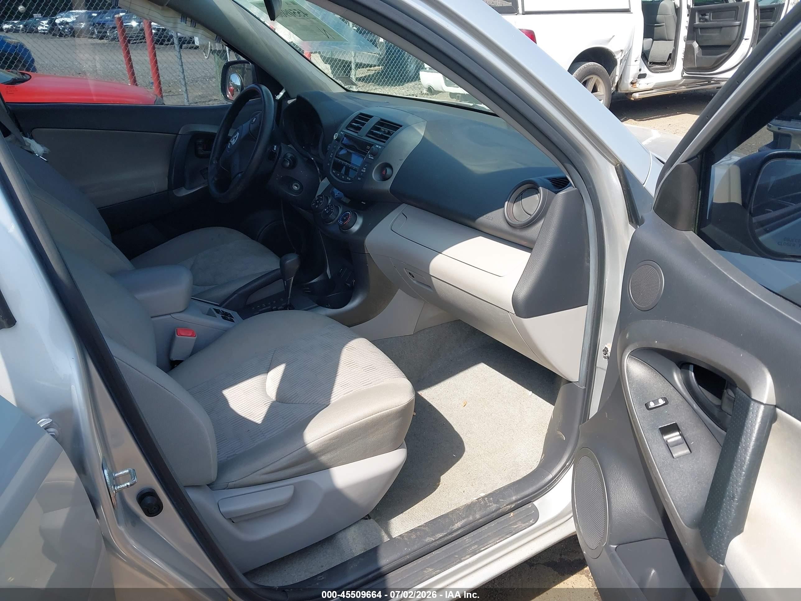 2009 Toyota Rav4 Серебряный vin: 2T3BF33V29W012191