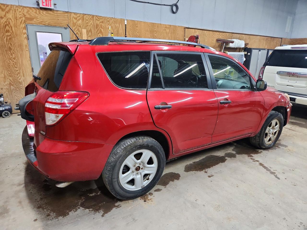2009 Toyota Rav4 Base Red vin: 2T3BF33V59W008796
